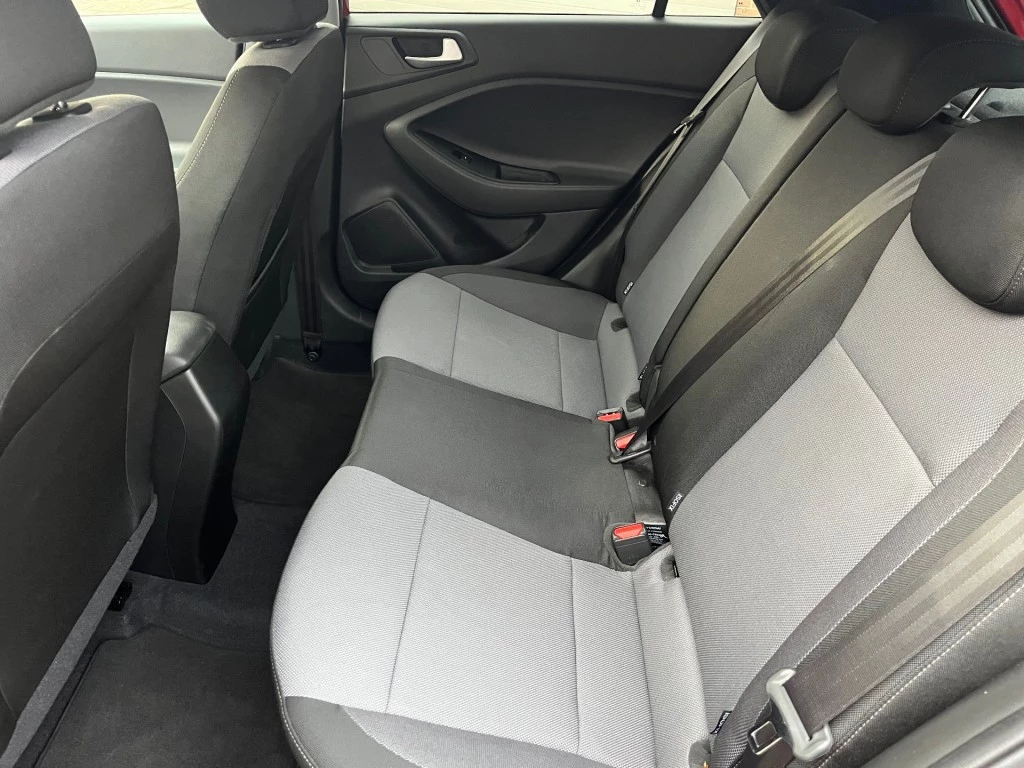Hoofdafbeelding Hyundai i20