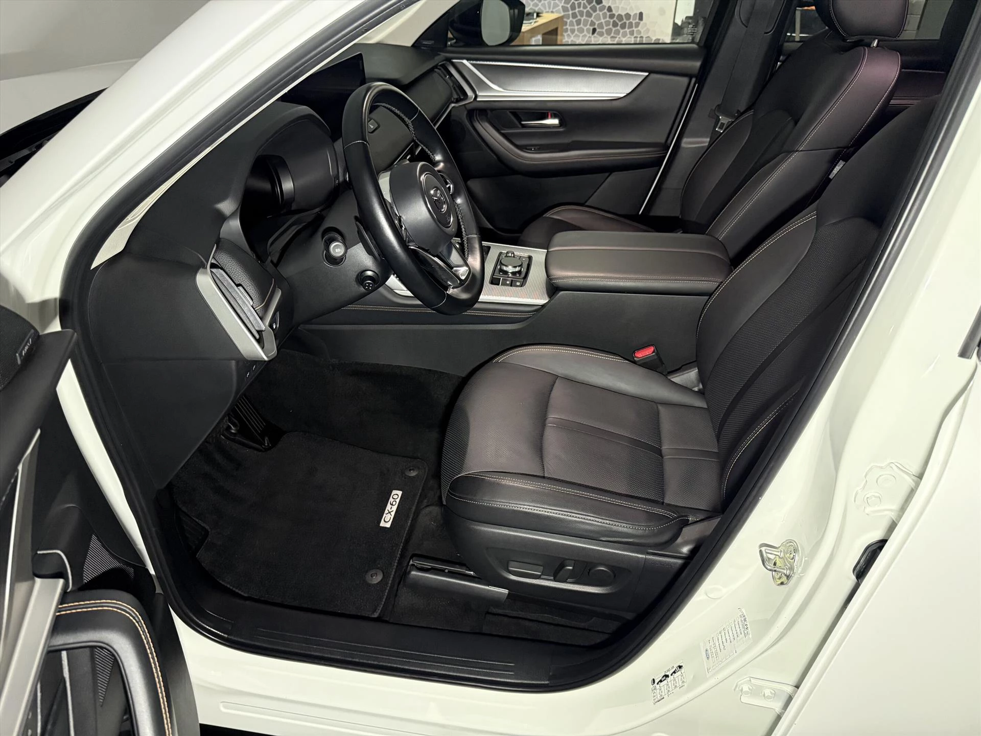 Hoofdafbeelding Mazda CX-60