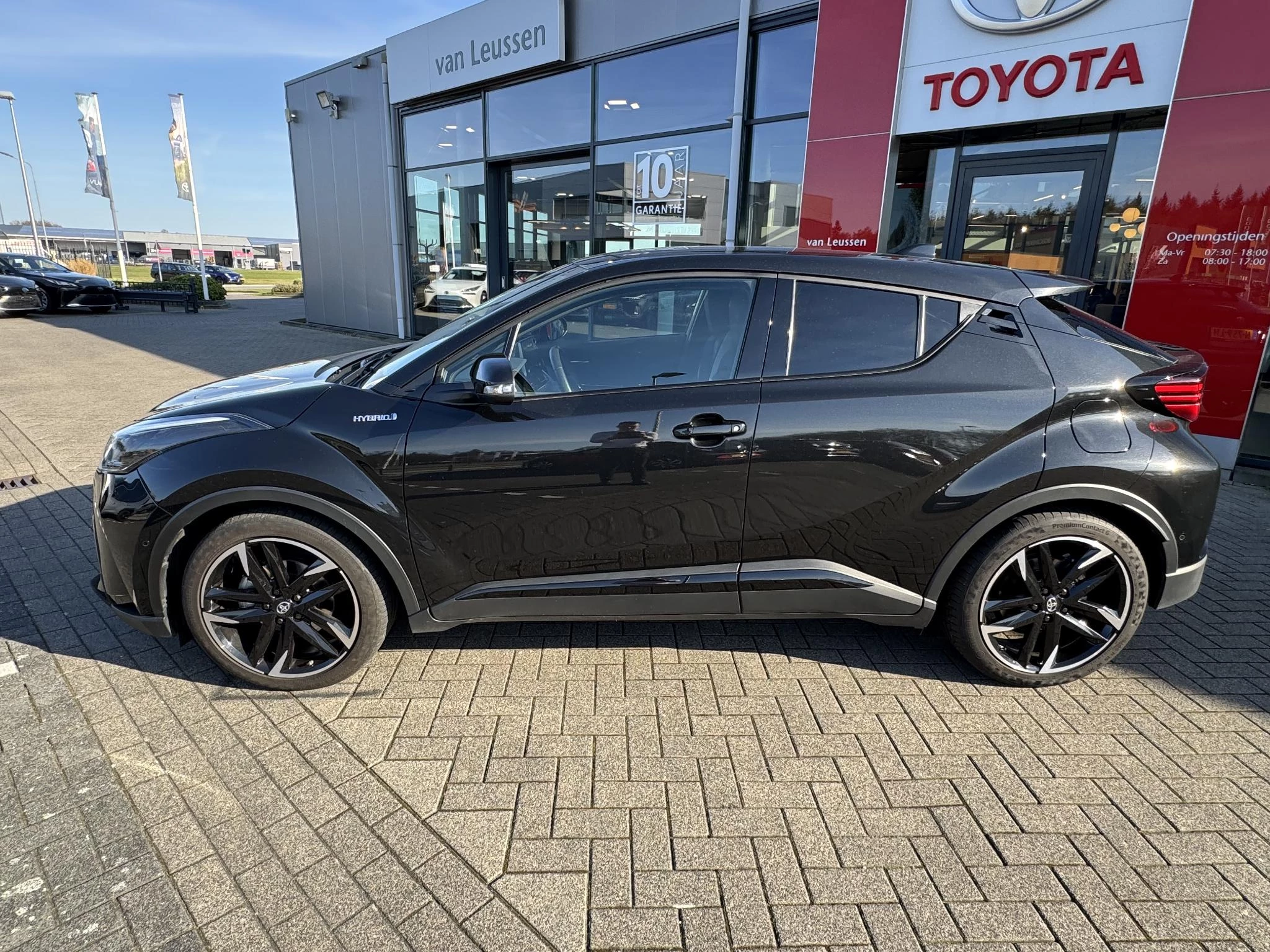 Hoofdafbeelding Toyota C-HR