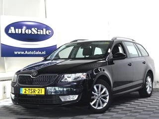 Škoda Octavia Combi 1.2 TSI Greentech Ambition 2eEIG NAV BT STOELVW CRUISE PDC '14