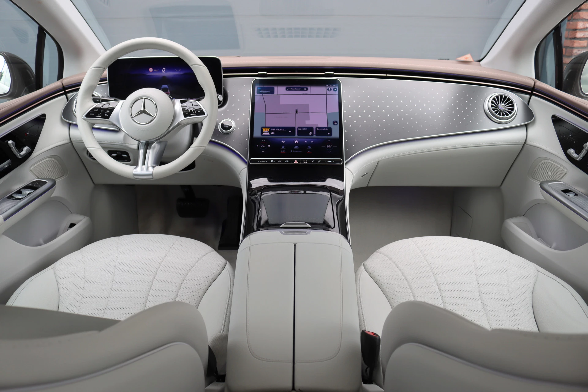 Hoofdafbeelding Mercedes-Benz EQE