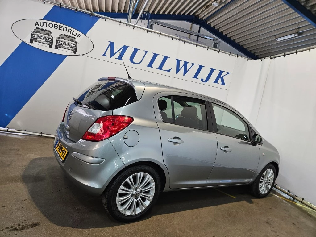 Hoofdafbeelding Opel Corsa