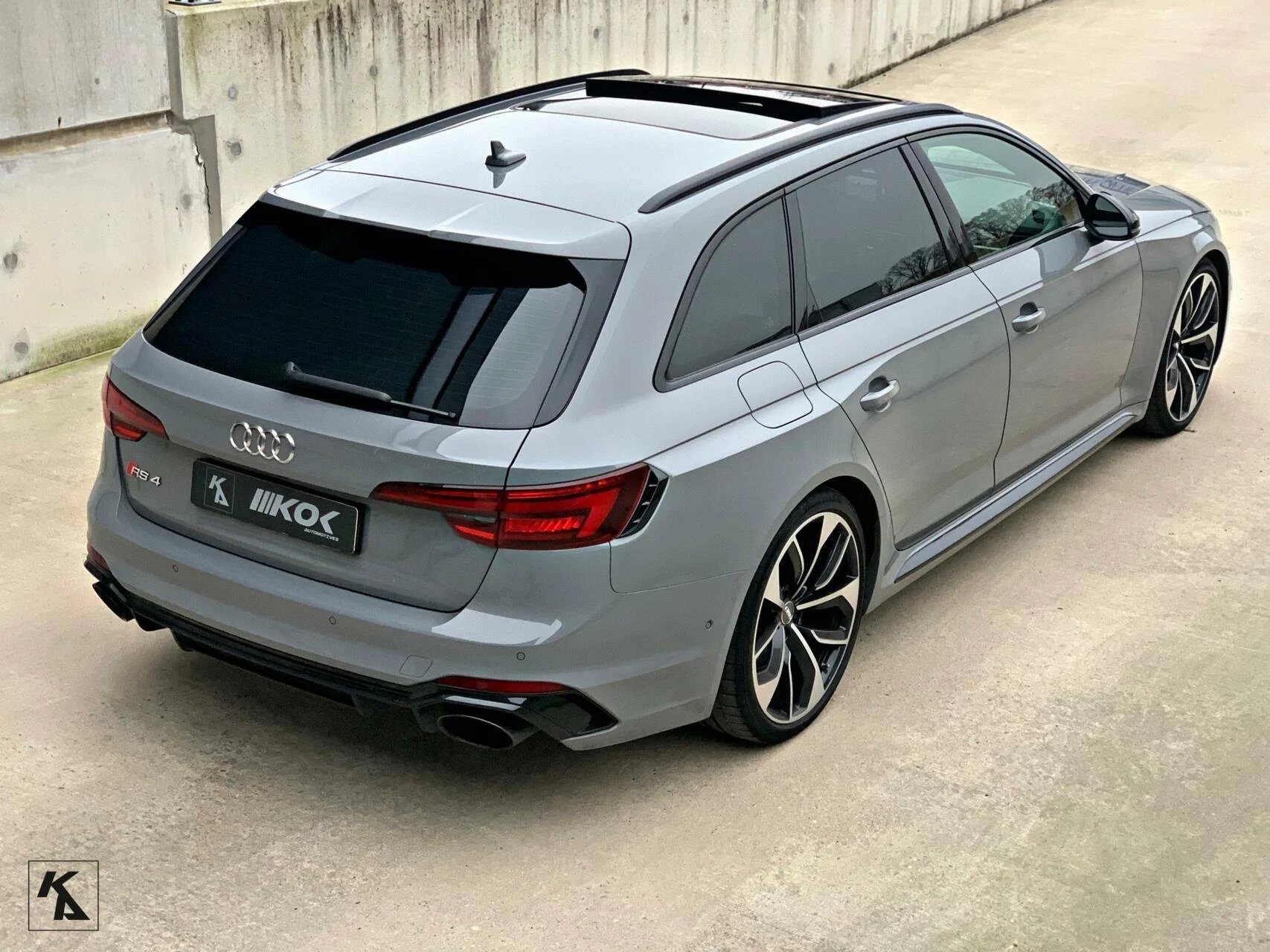 Hoofdafbeelding Audi RS4