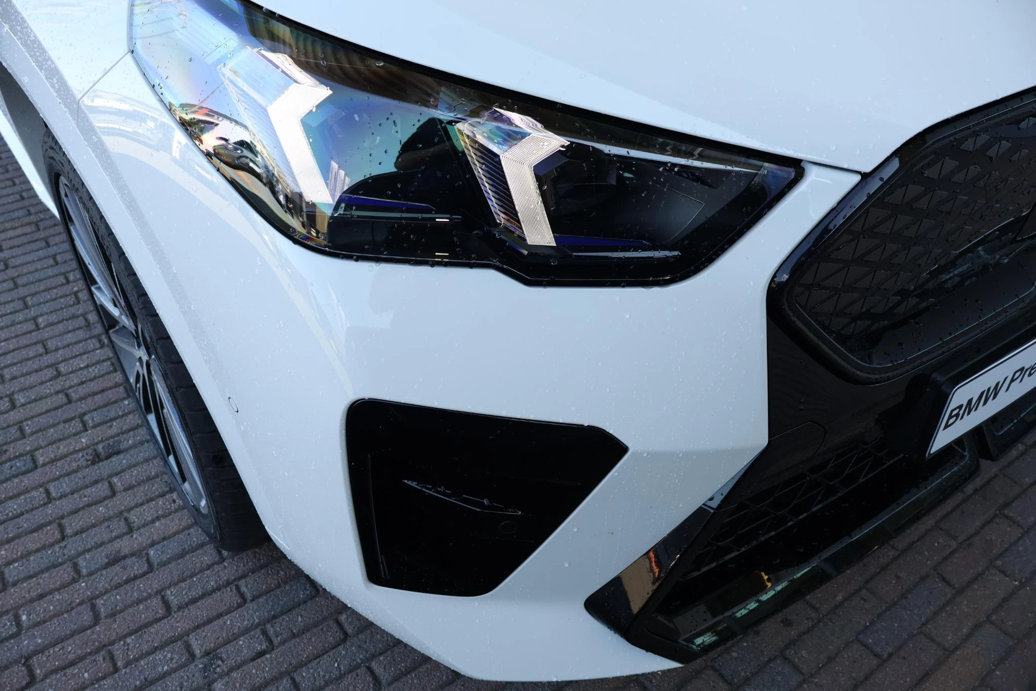 Hoofdafbeelding BMW iX2