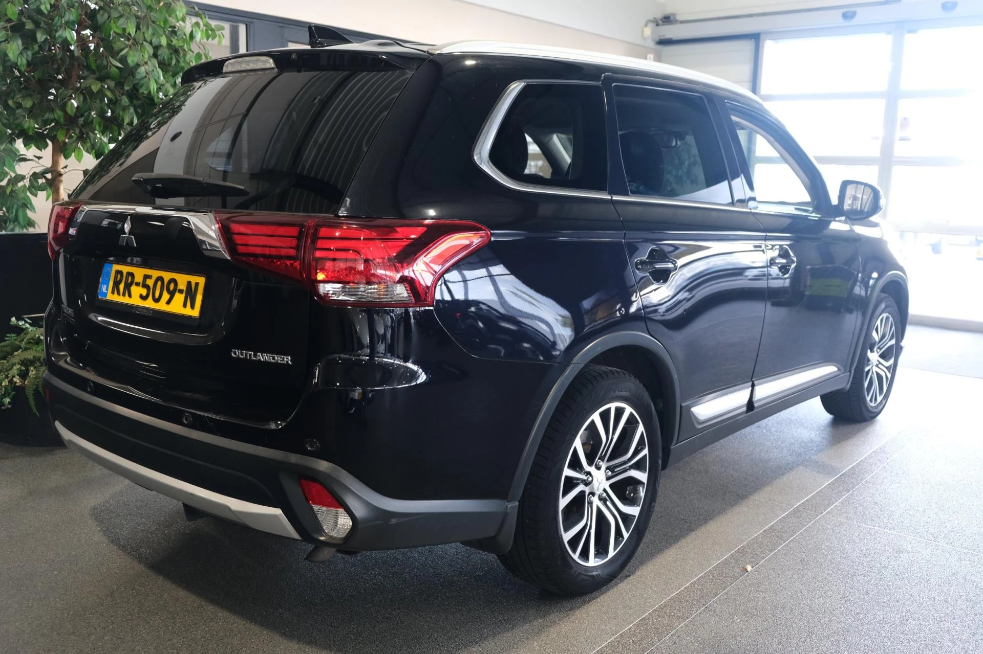 Hoofdafbeelding Mitsubishi Outlander