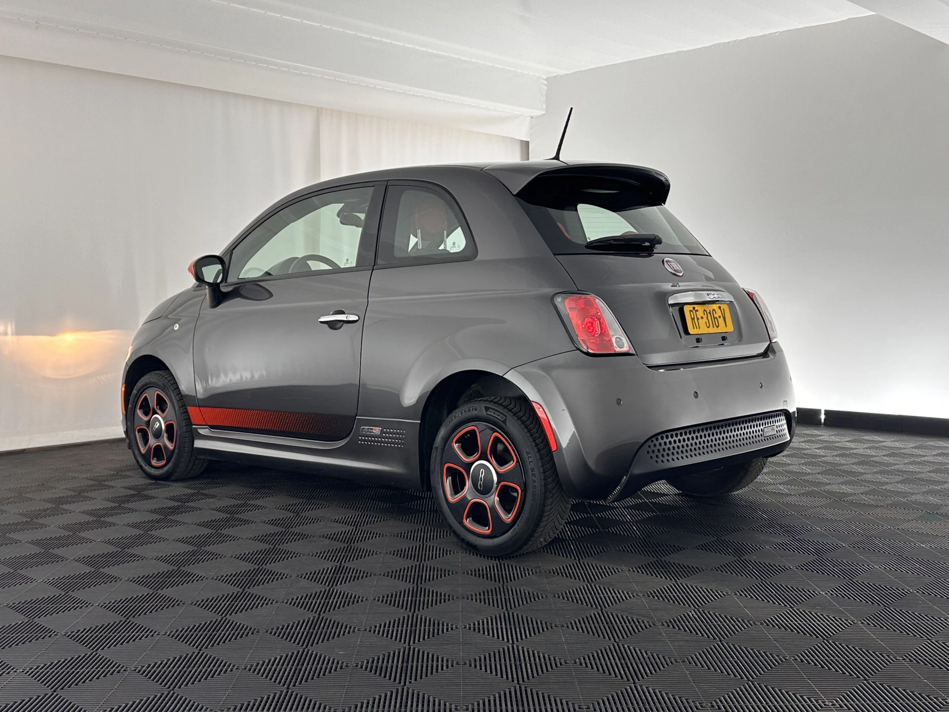 Hoofdafbeelding Fiat 500e