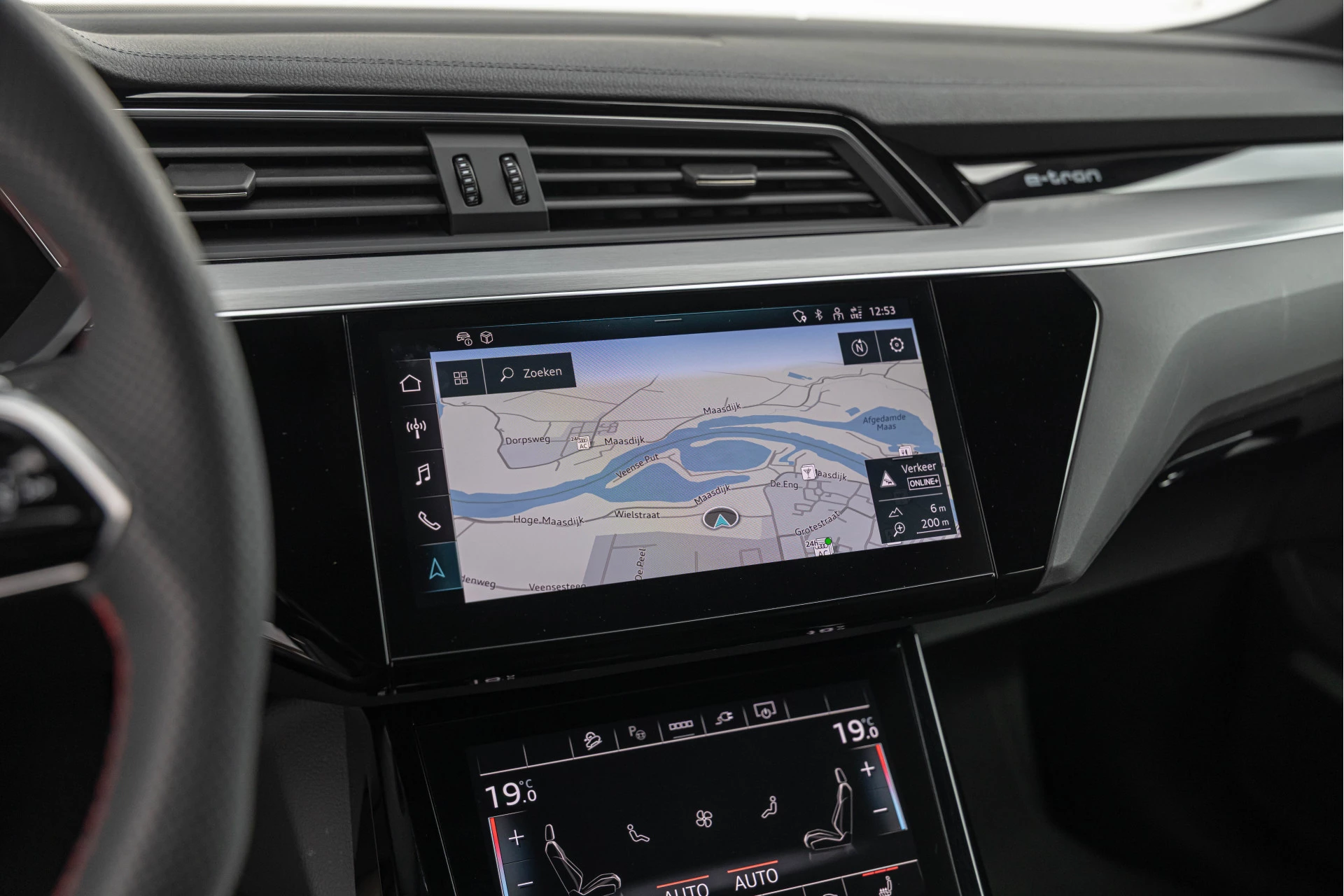 Hoofdafbeelding Audi Q8 e-tron