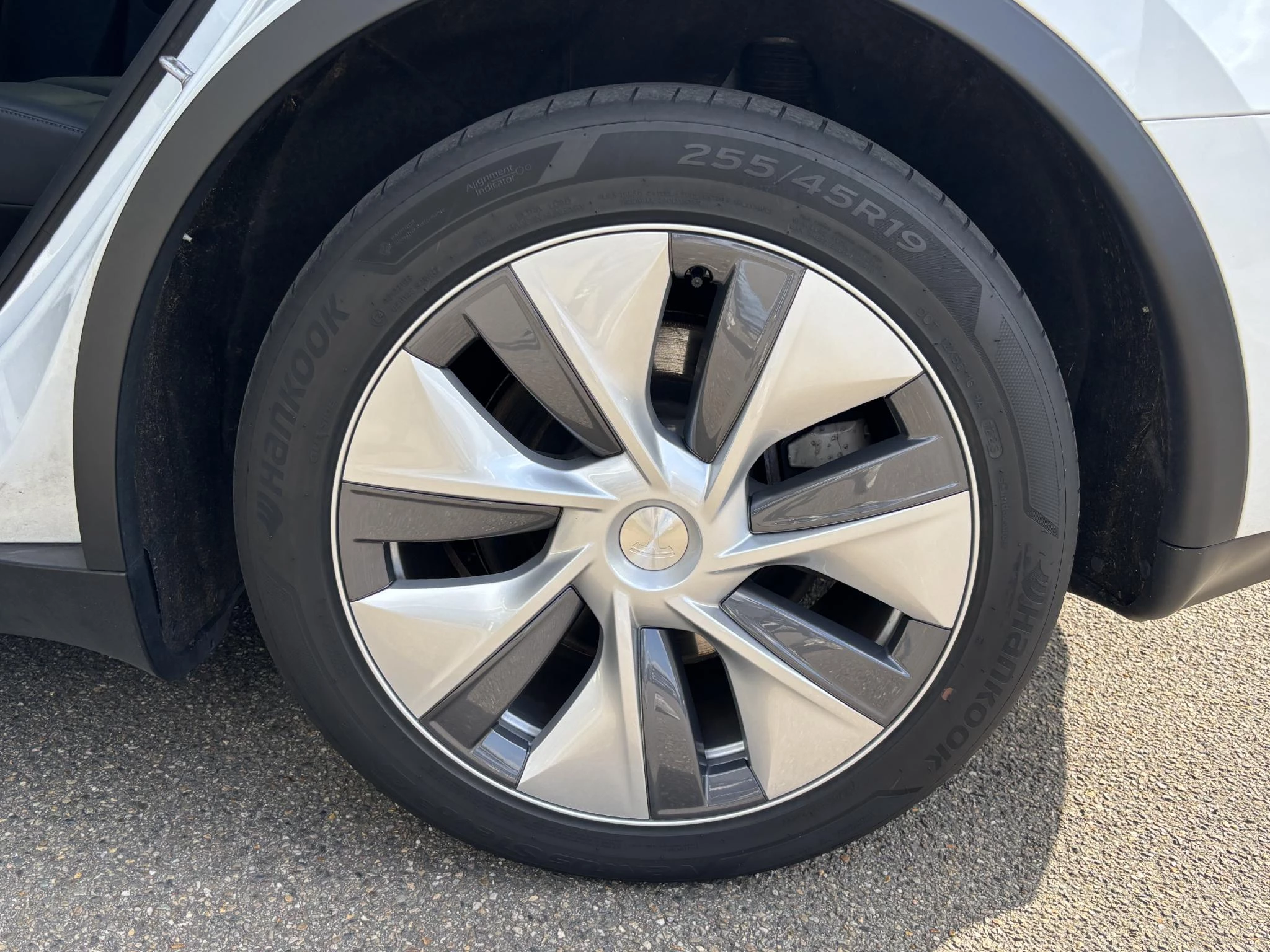 Hoofdafbeelding Tesla Model Y