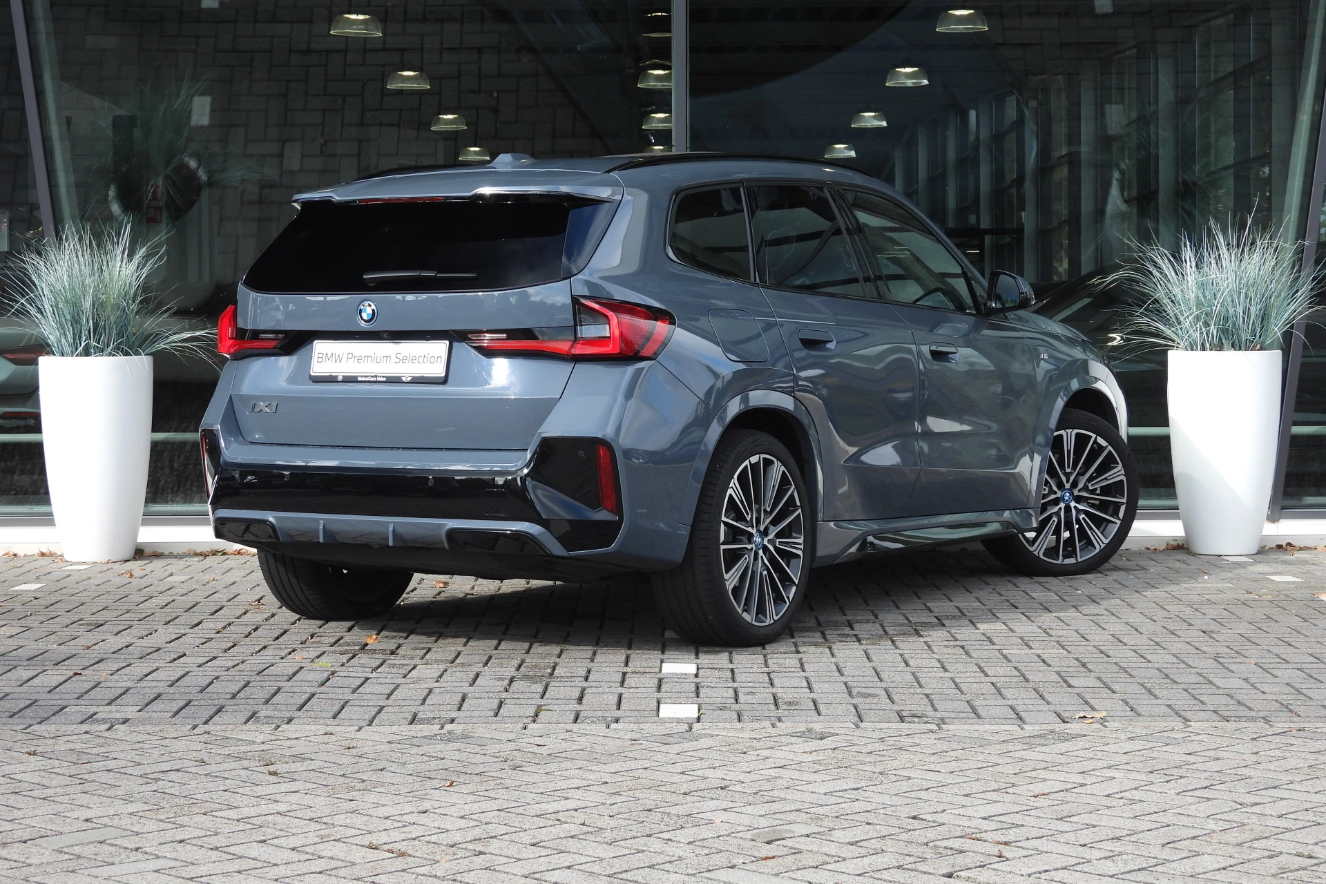 Hoofdafbeelding BMW iX1