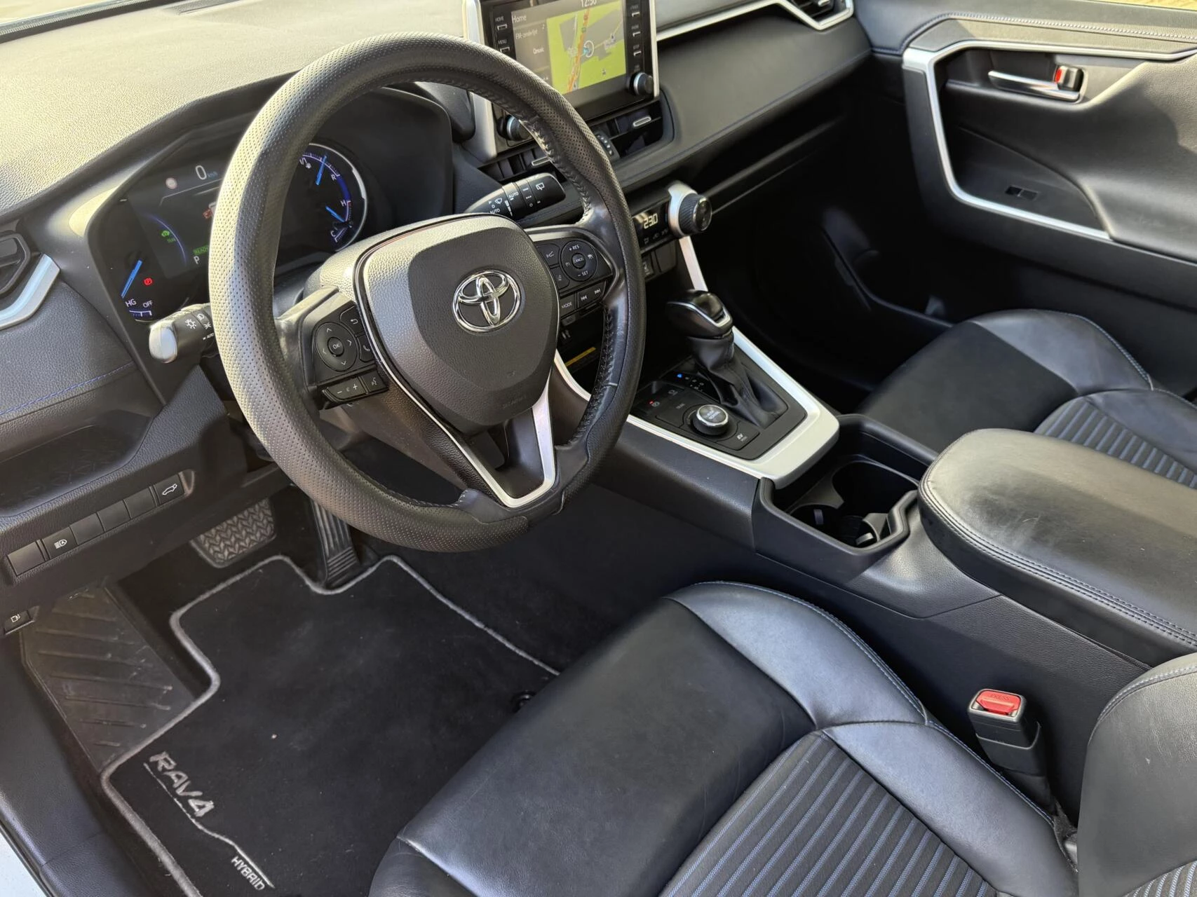 Hoofdafbeelding Toyota RAV4