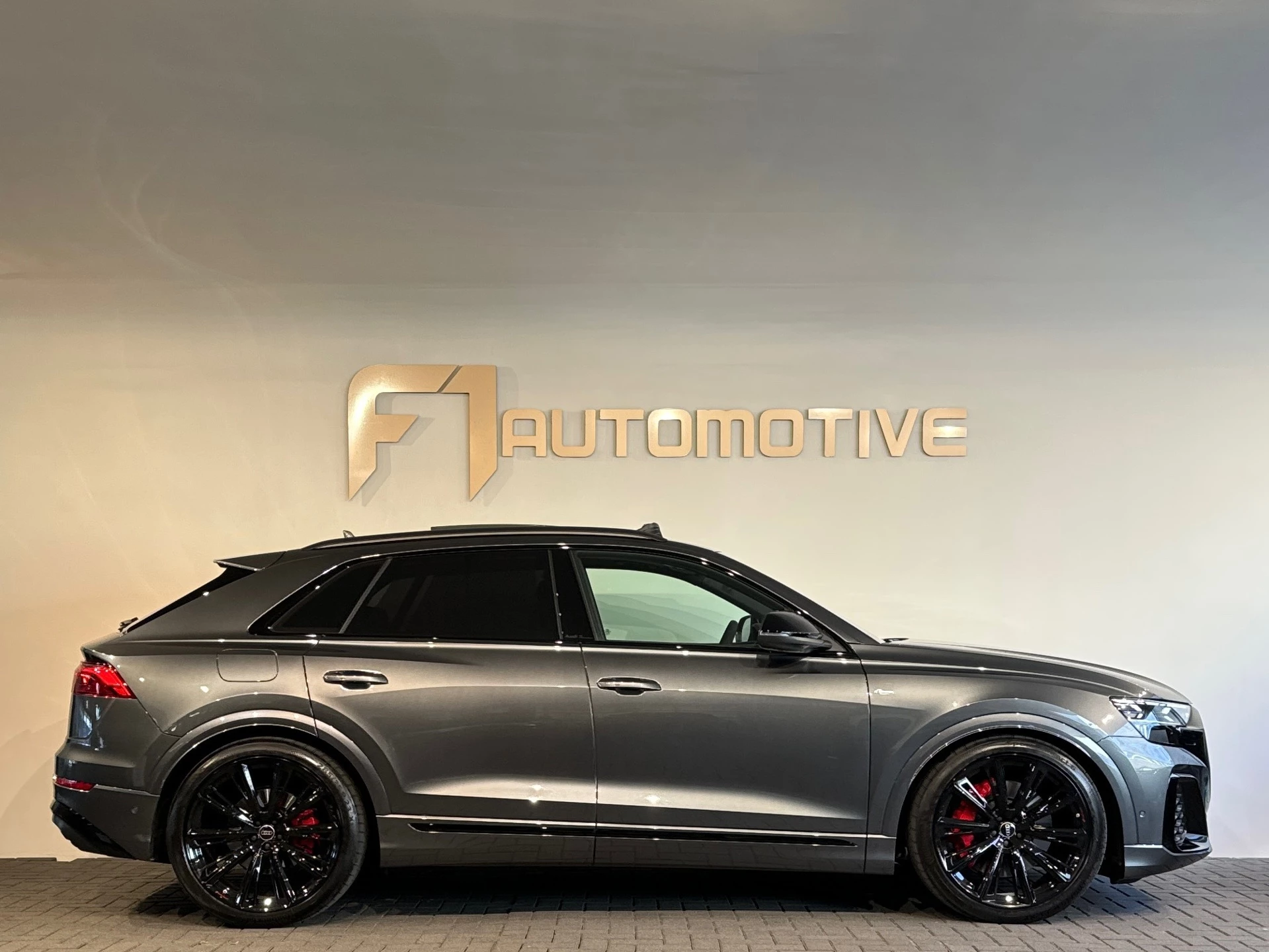 Hoofdafbeelding Audi Q8