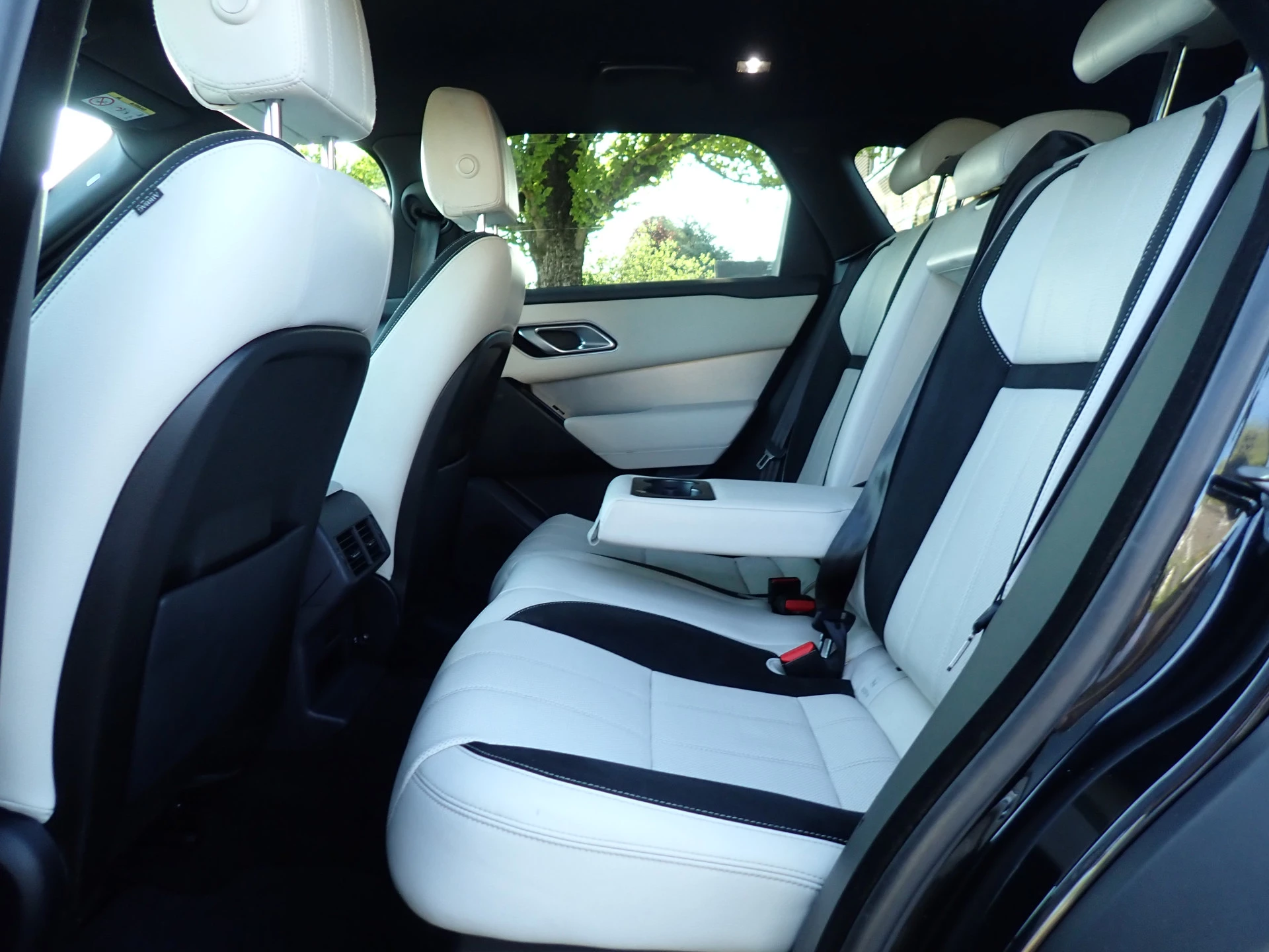 Hoofdafbeelding Land Rover Range Rover Velar