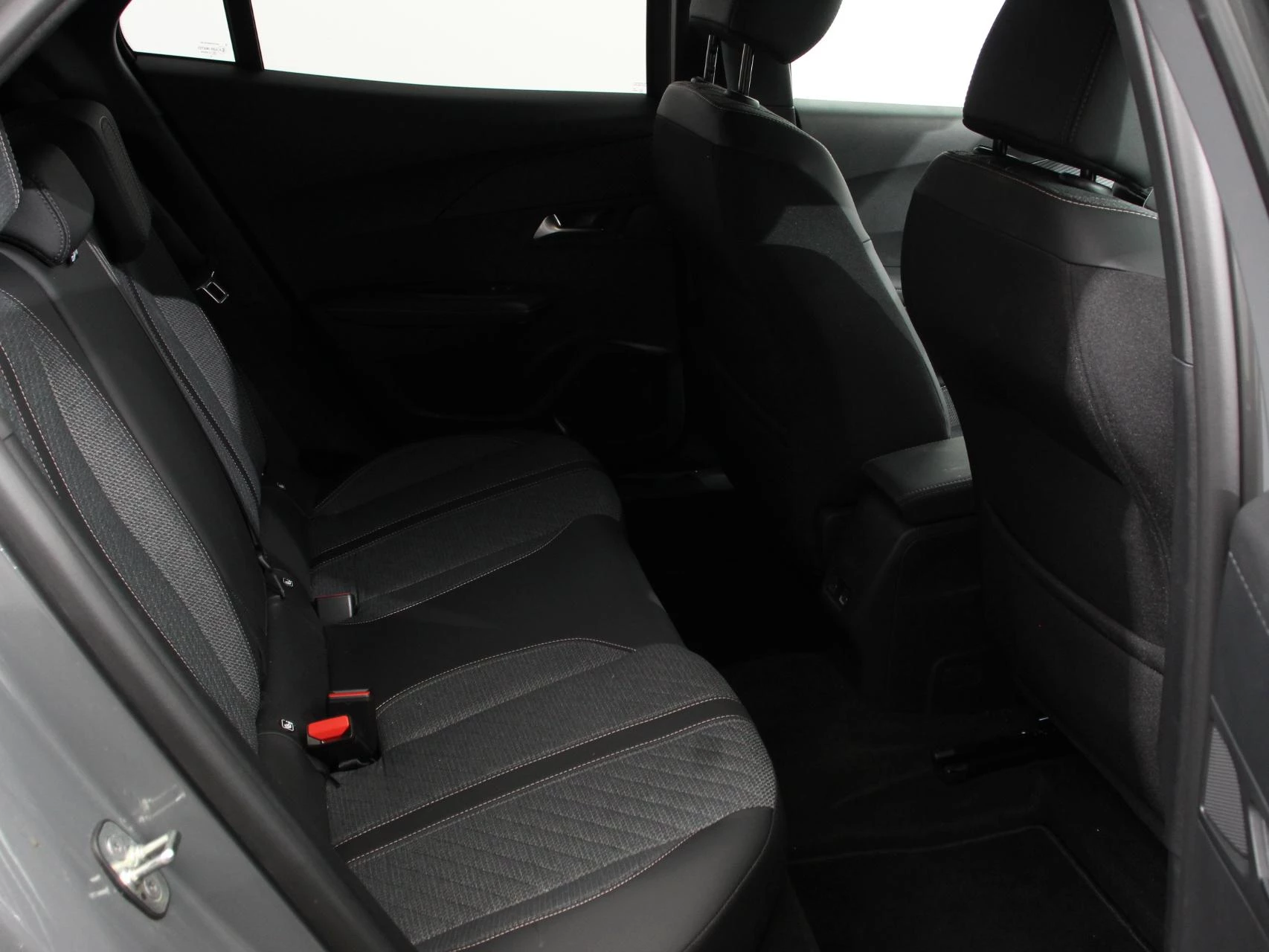 Hoofdafbeelding Peugeot e-2008