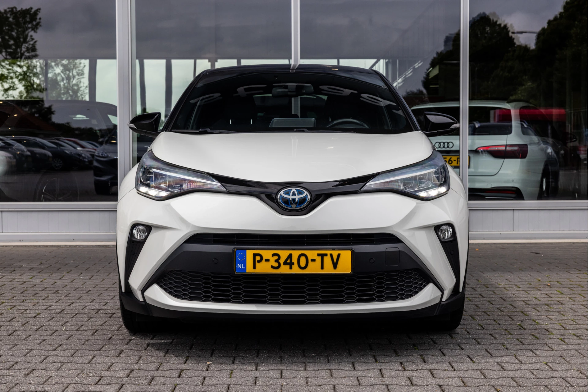 Hoofdafbeelding Toyota C-HR