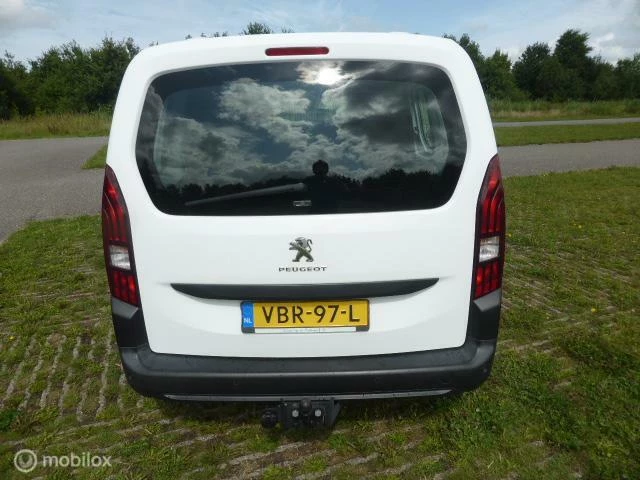 Hoofdafbeelding Peugeot Partner