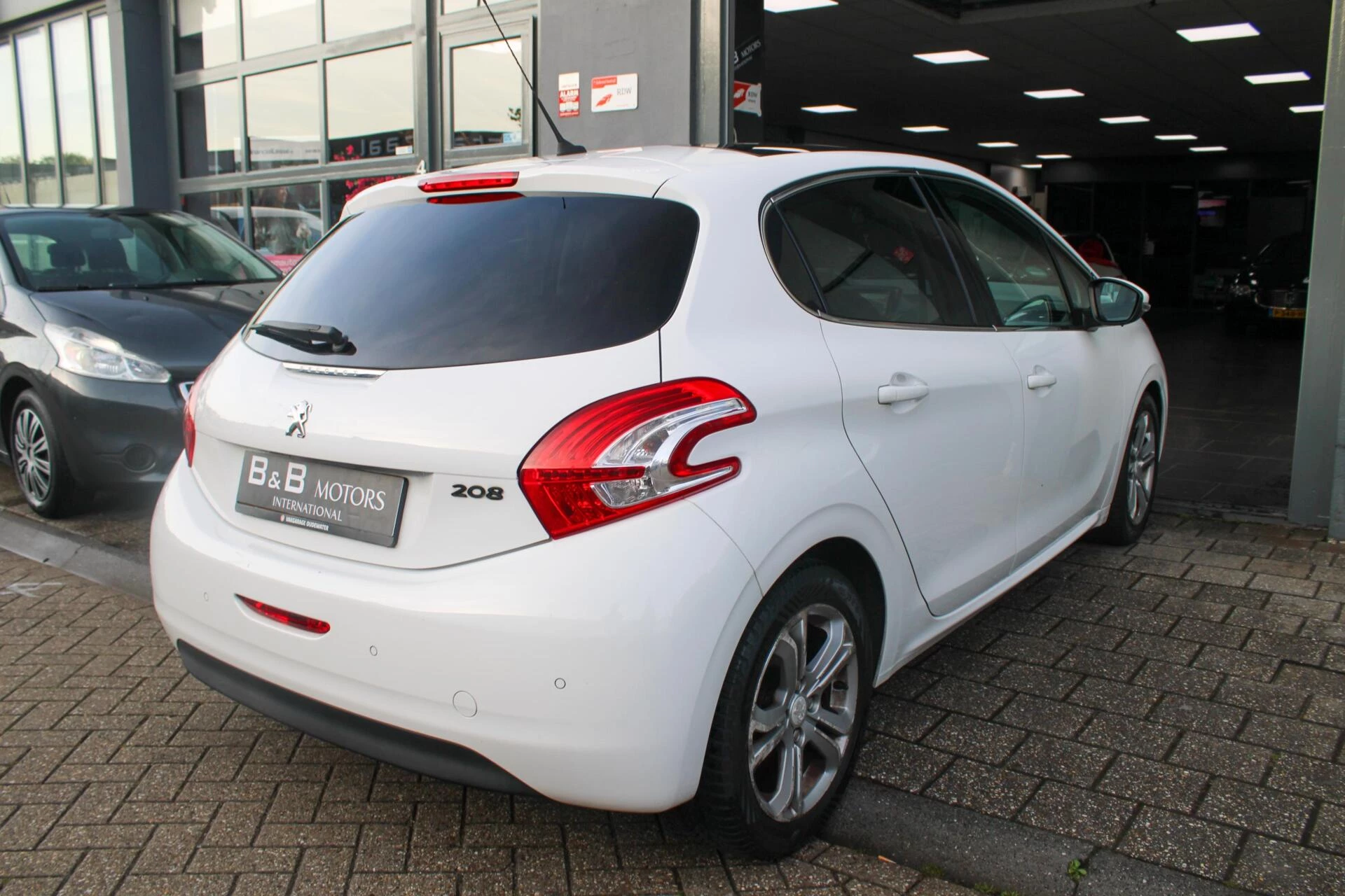 Hoofdafbeelding Peugeot 208