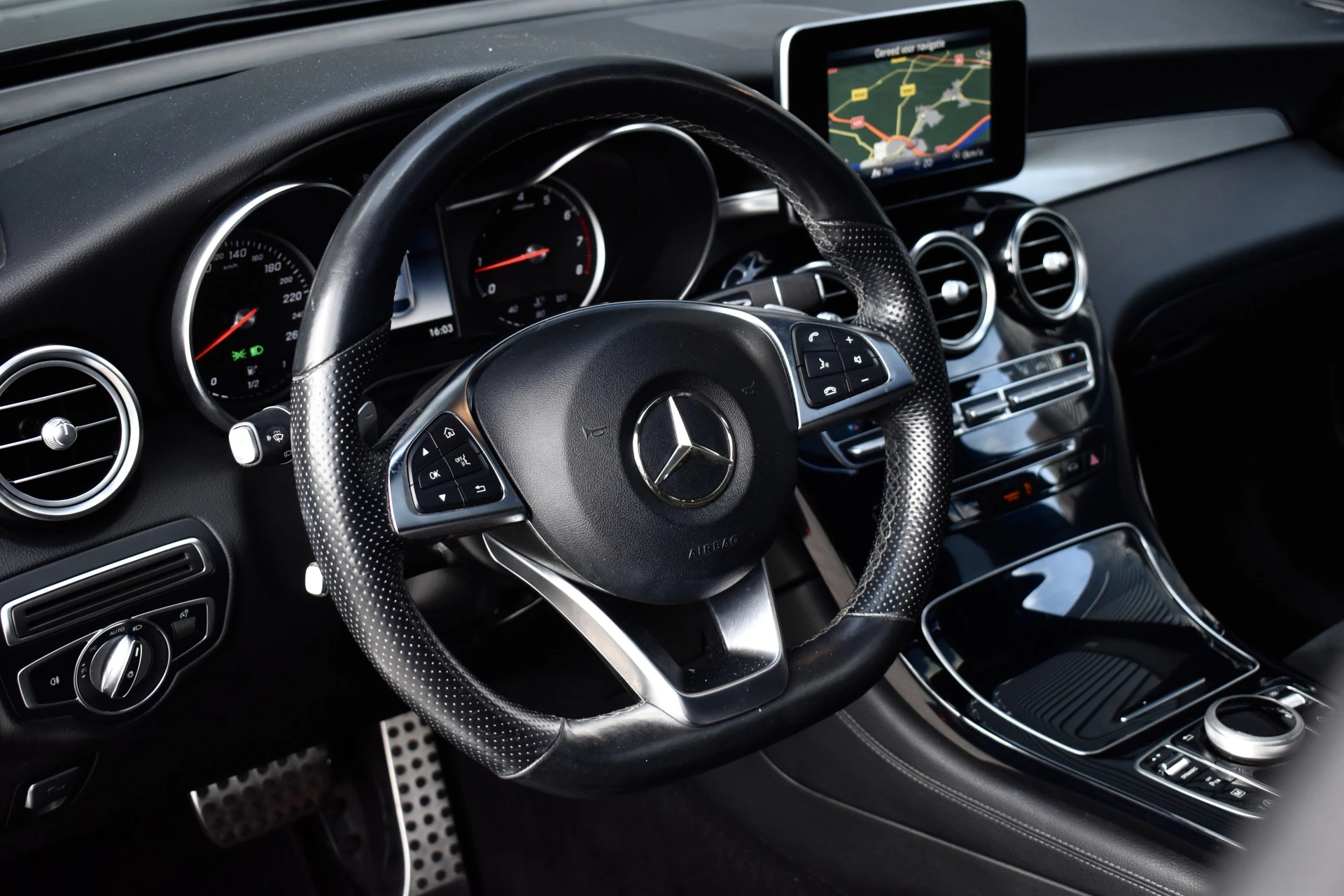 Hoofdafbeelding Mercedes-Benz GLC