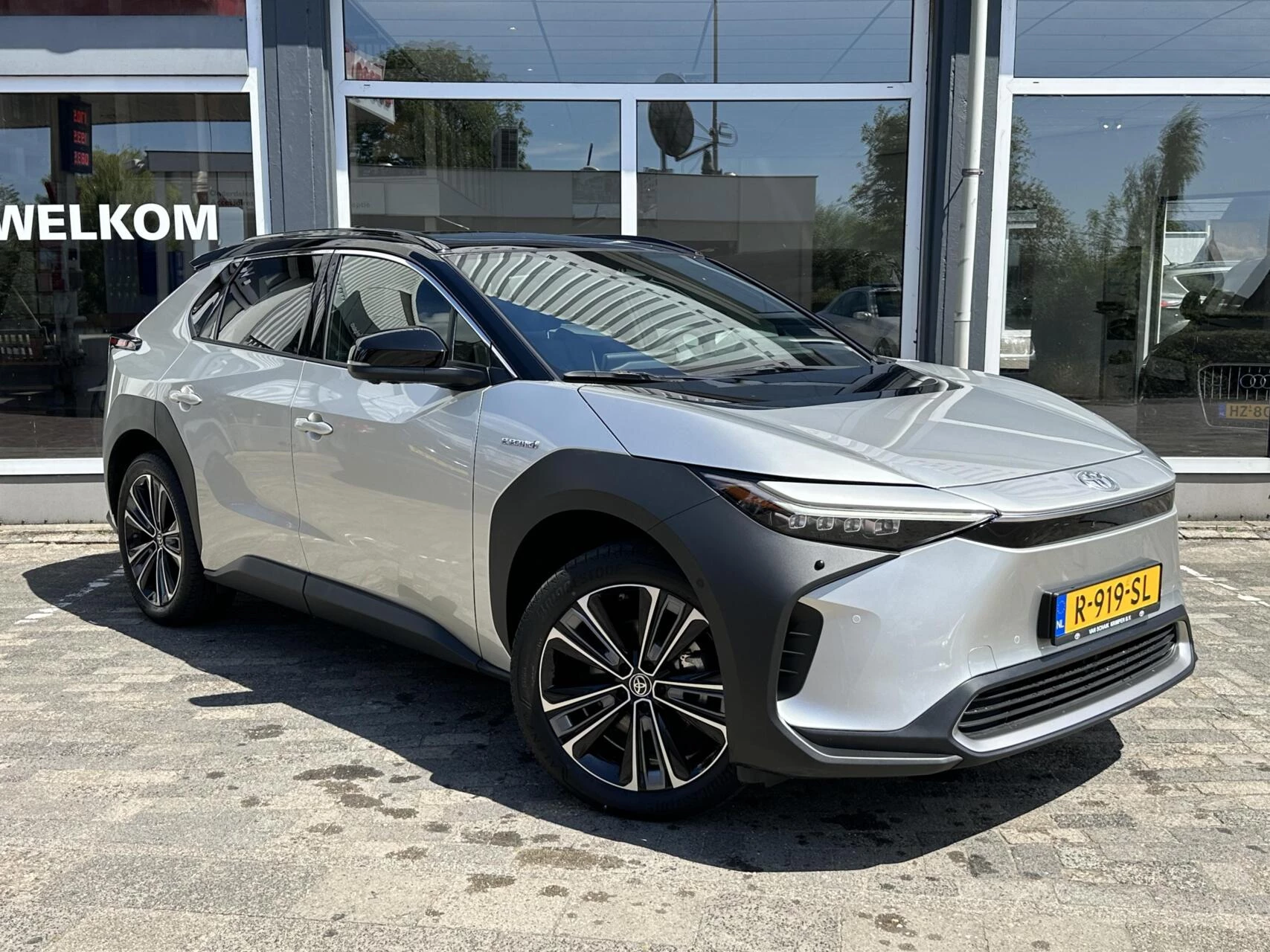 Hoofdafbeelding Toyota bZ4X
