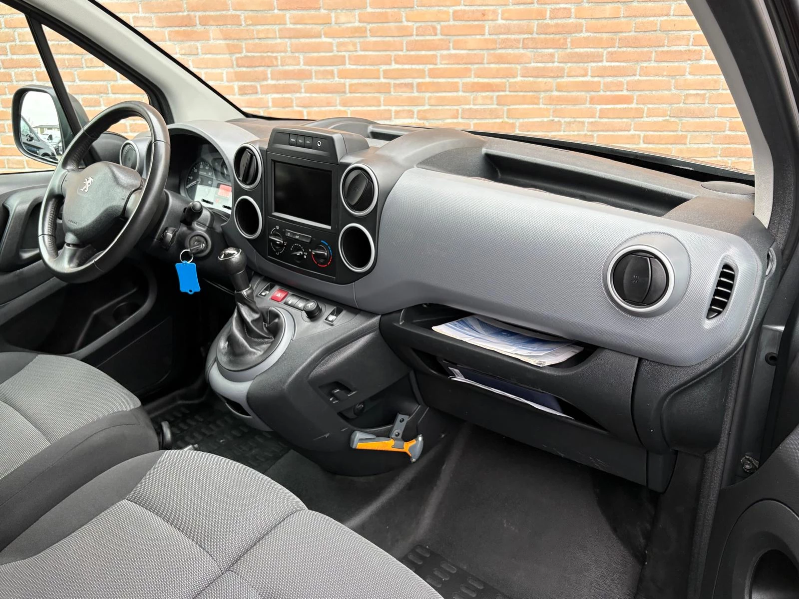 Hoofdafbeelding Peugeot Partner