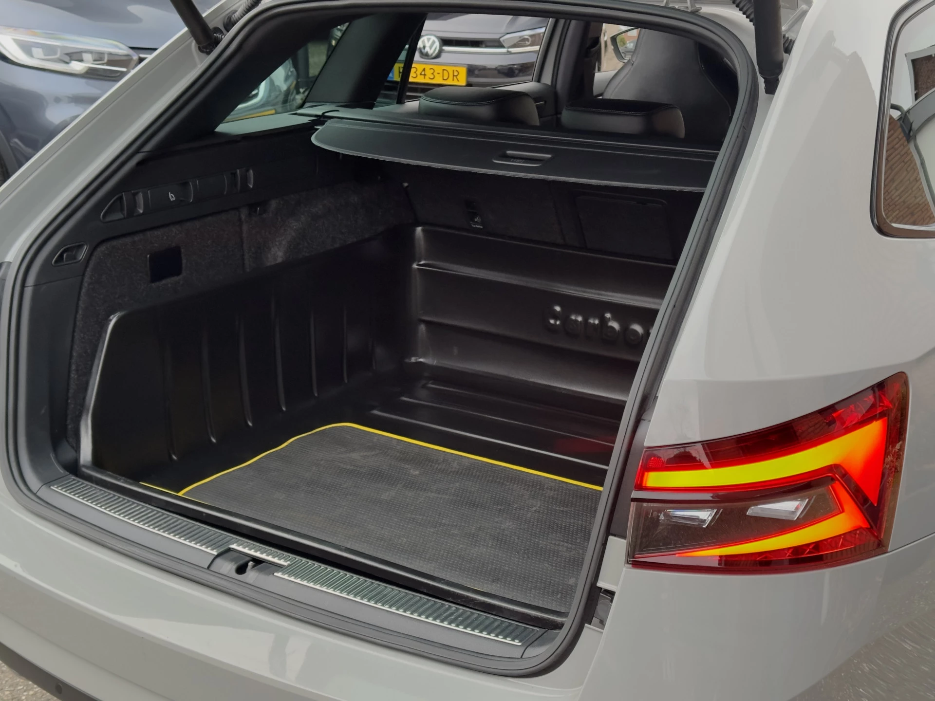 Hoofdafbeelding Škoda Superb