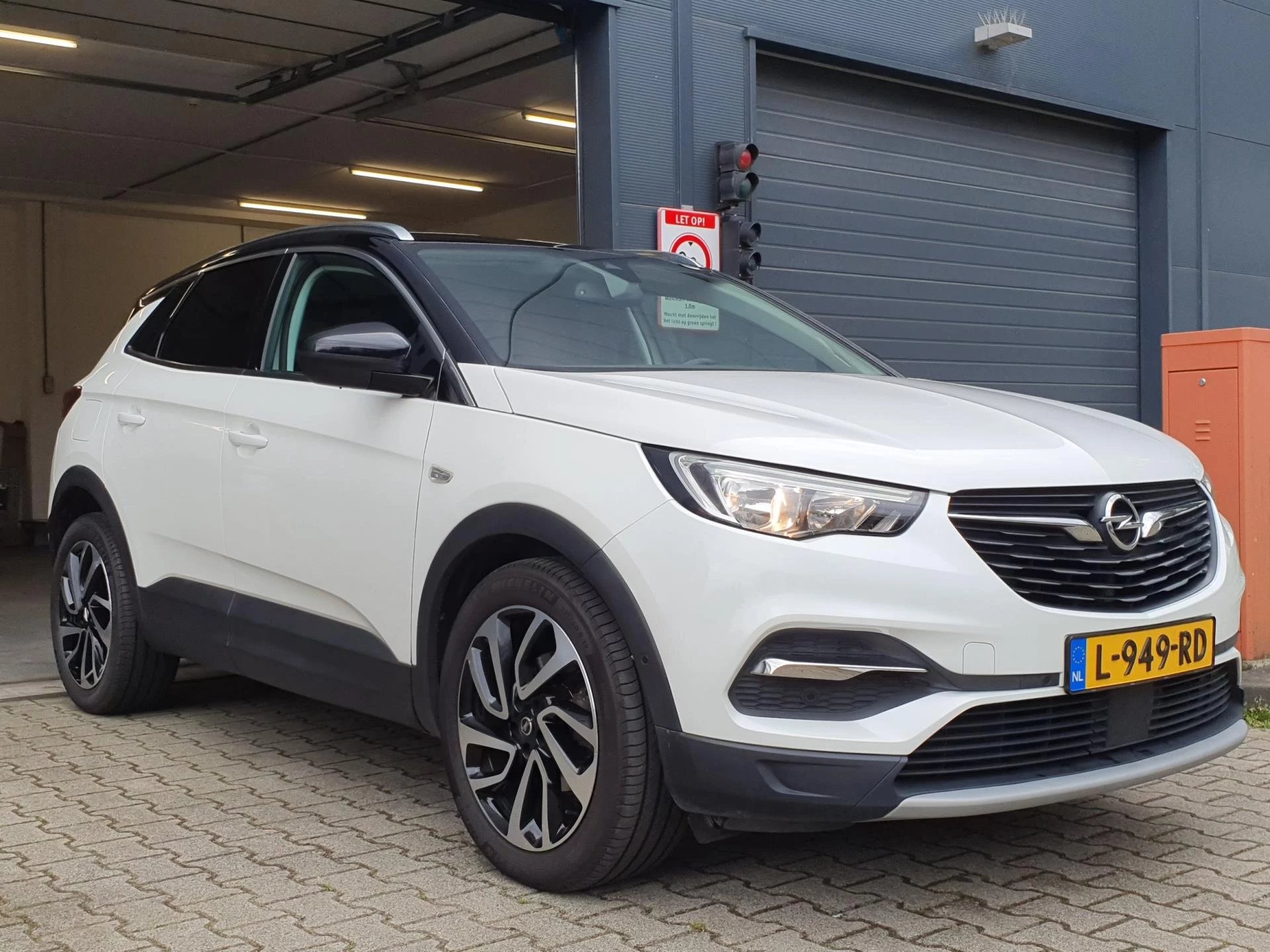 Hoofdafbeelding Opel Grandland X