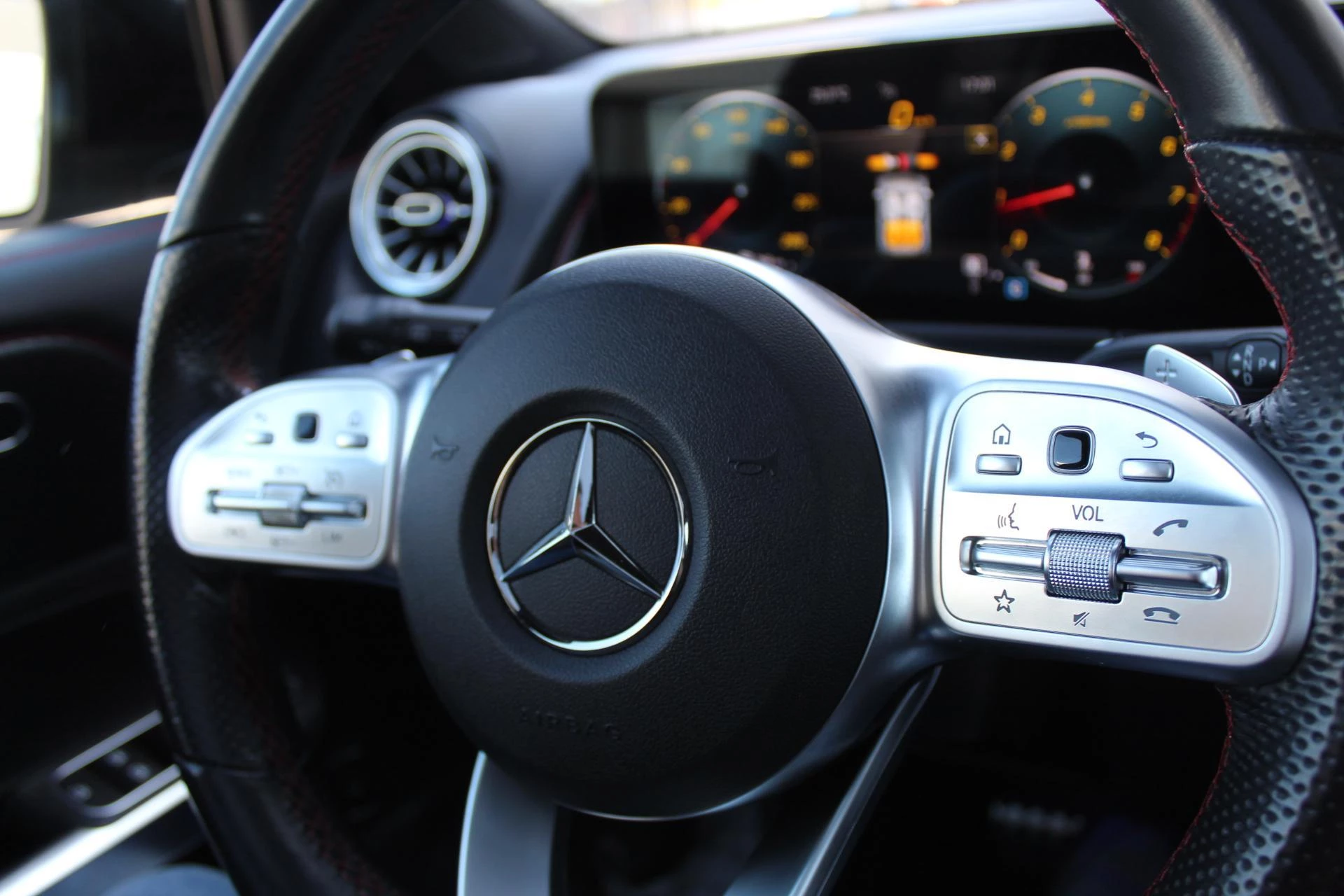 Hoofdafbeelding Mercedes-Benz GLB