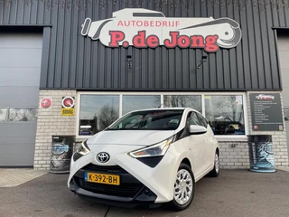 Hoofdafbeelding Toyota Aygo Toyota Aygo 1.0 VVT-I X-PLAY, Carplay, Camera, Isofix, Dealer onderhouden