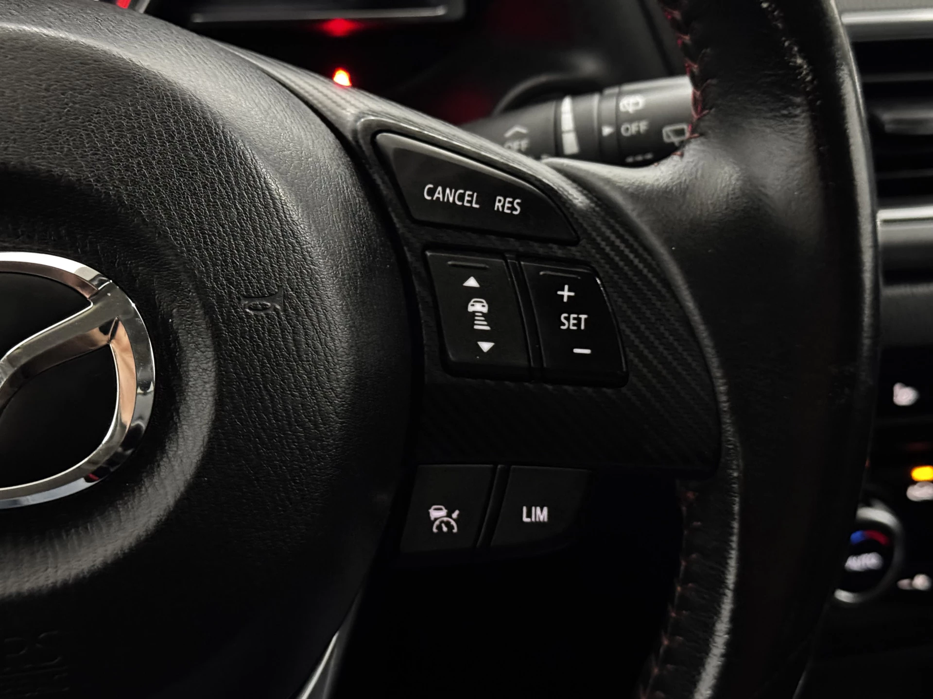 Hoofdafbeelding Mazda 3
