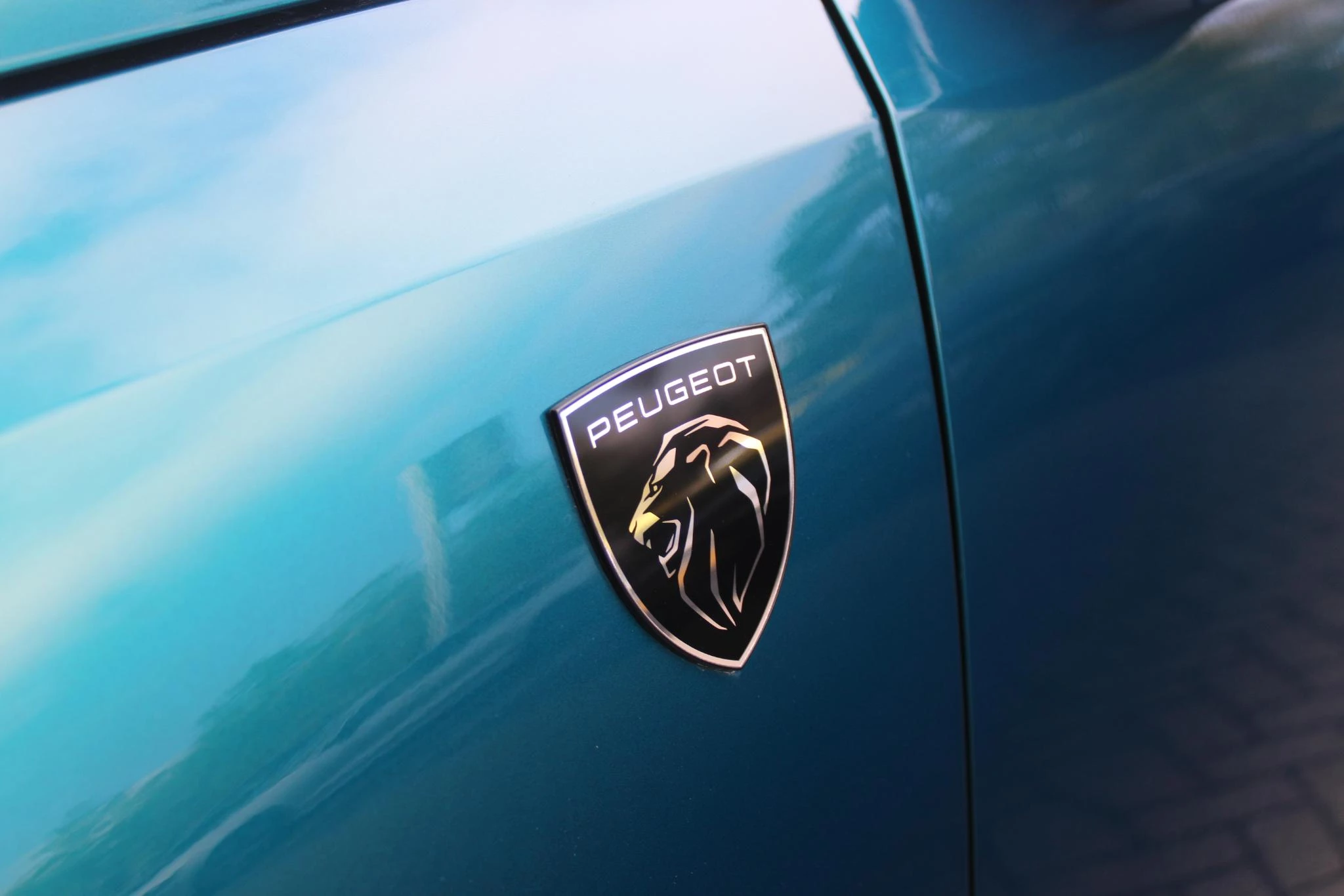 Hoofdafbeelding Peugeot e-5008