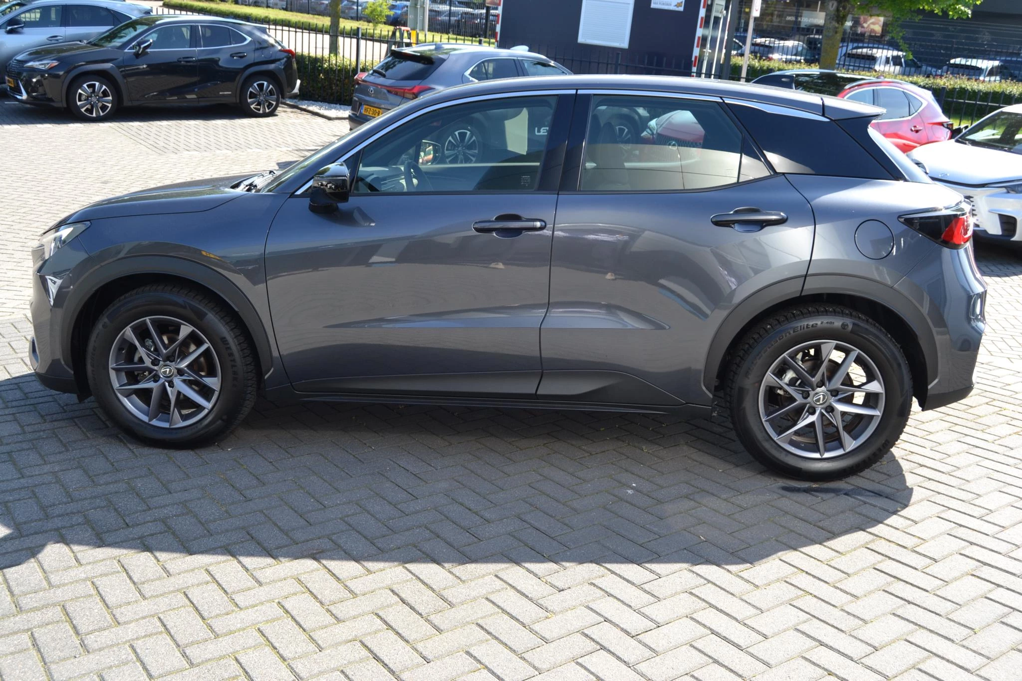 Hoofdafbeelding Lexus LBX