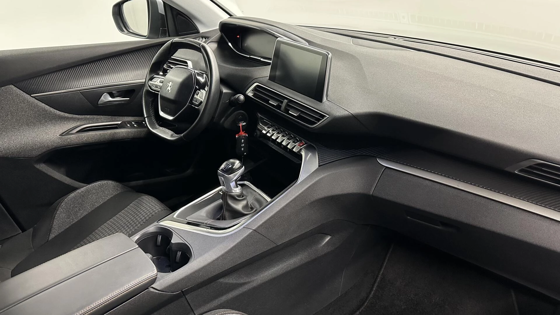 Hoofdafbeelding Peugeot 5008