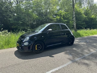 Fiat 500C 1.4 T-Jet Abarth Competizione | CABRIO | AUTOMAAT | LEER | BEATS AUDIO | OZ 17 INCH VELGEN | WINDSCHERM | CARPLAY |