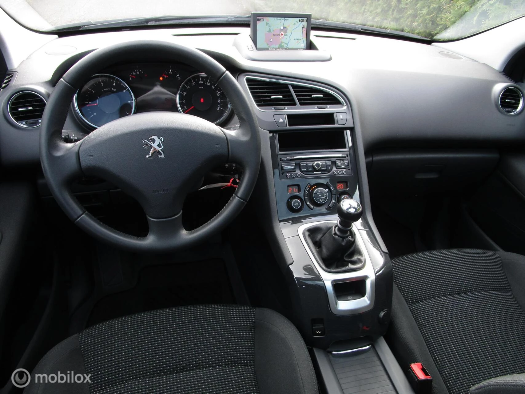 Hoofdafbeelding Peugeot 5008