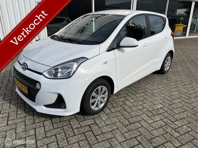 Hoofdafbeelding Hyundai i10