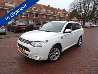 Mitsubishi Outlander 2.0 PHEV instyle 1e EIG NAVI TEL CRUISECONT SCHUIFKANTELDAK