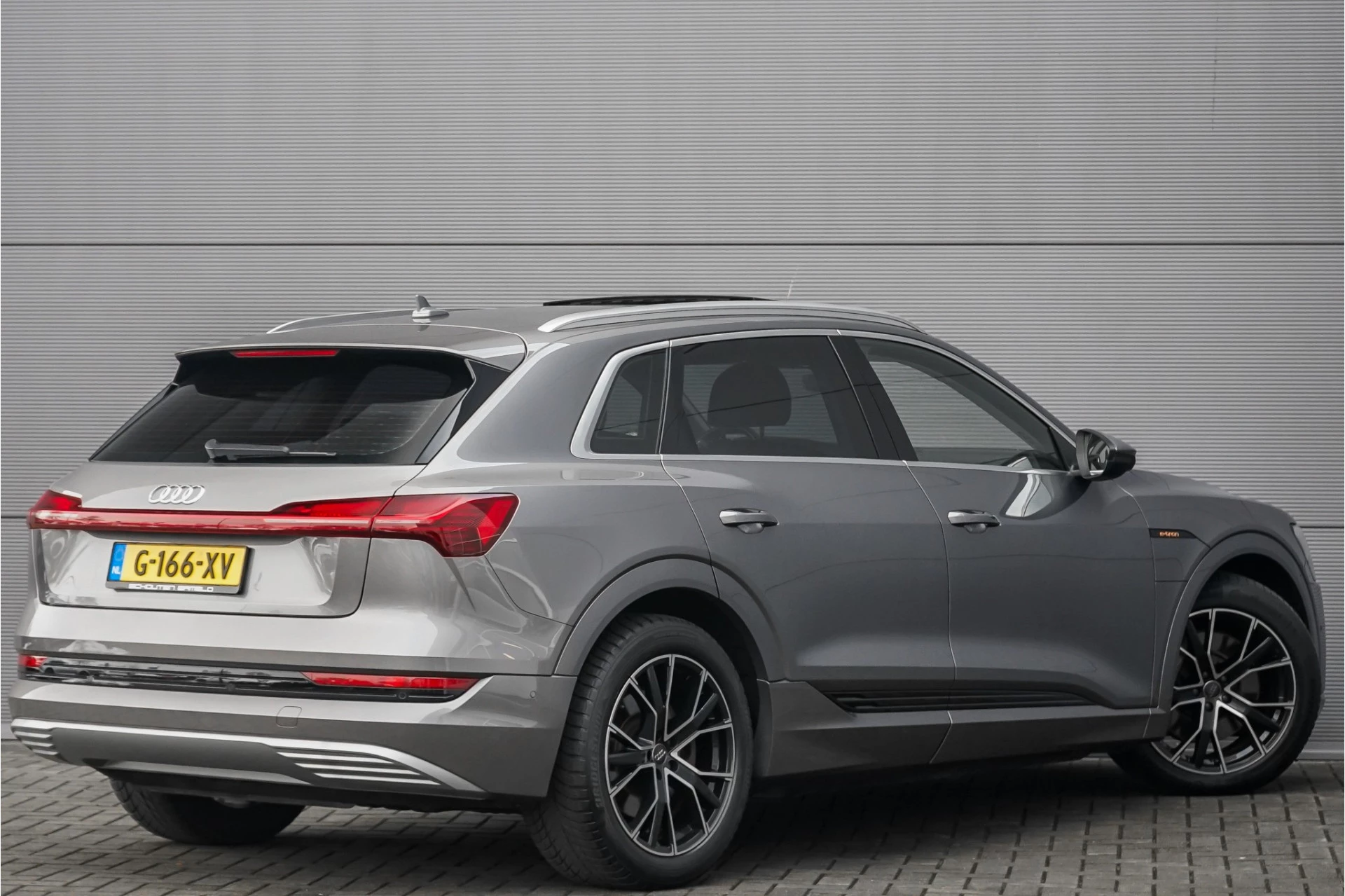 Hoofdafbeelding Audi e-tron