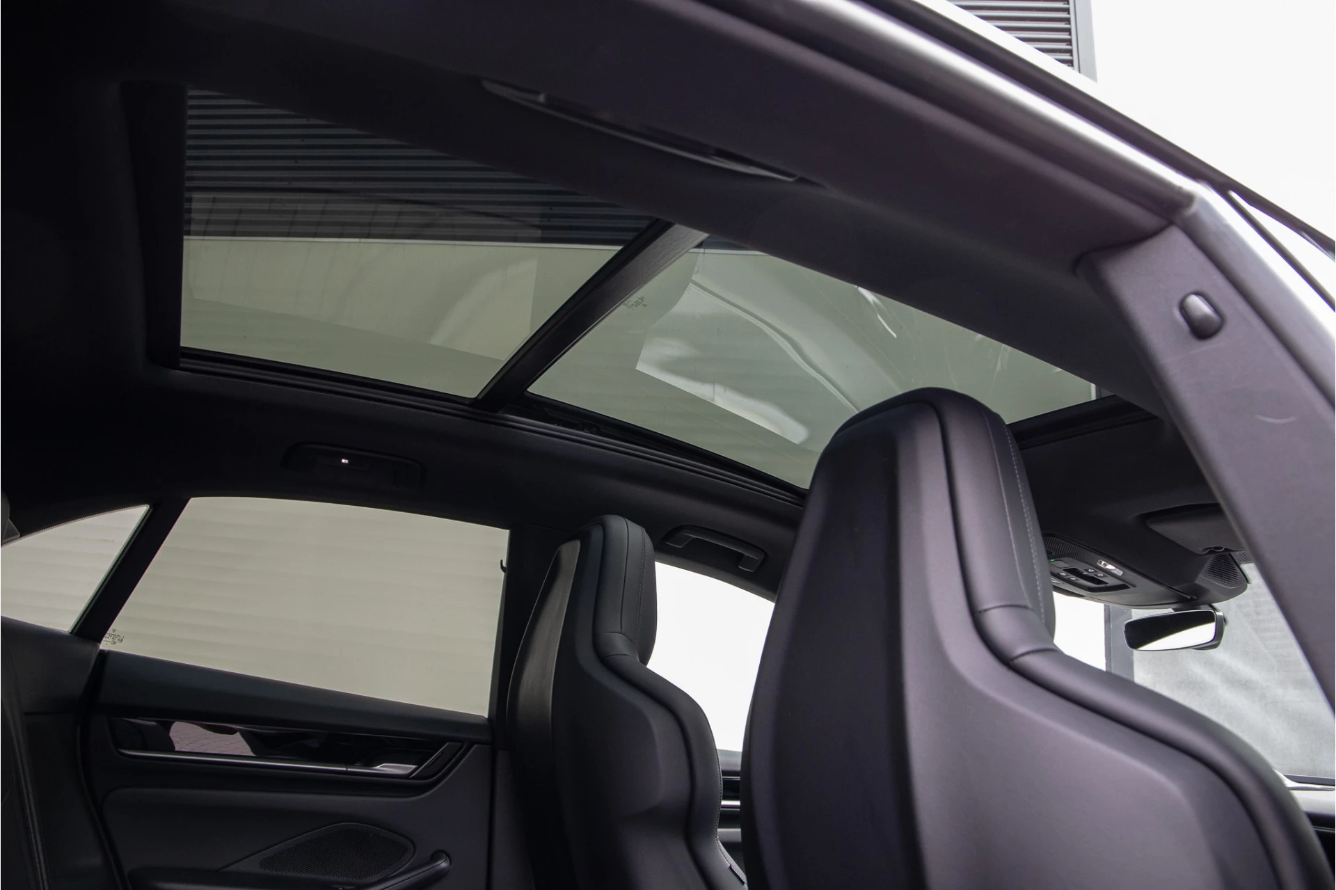 Hoofdafbeelding Porsche Macan