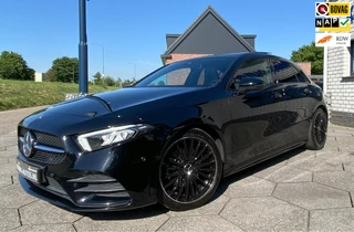 Mercedes-Benz A-klasse 180 Business Solution AMG/ Virtual CP/ Pano/ Camera