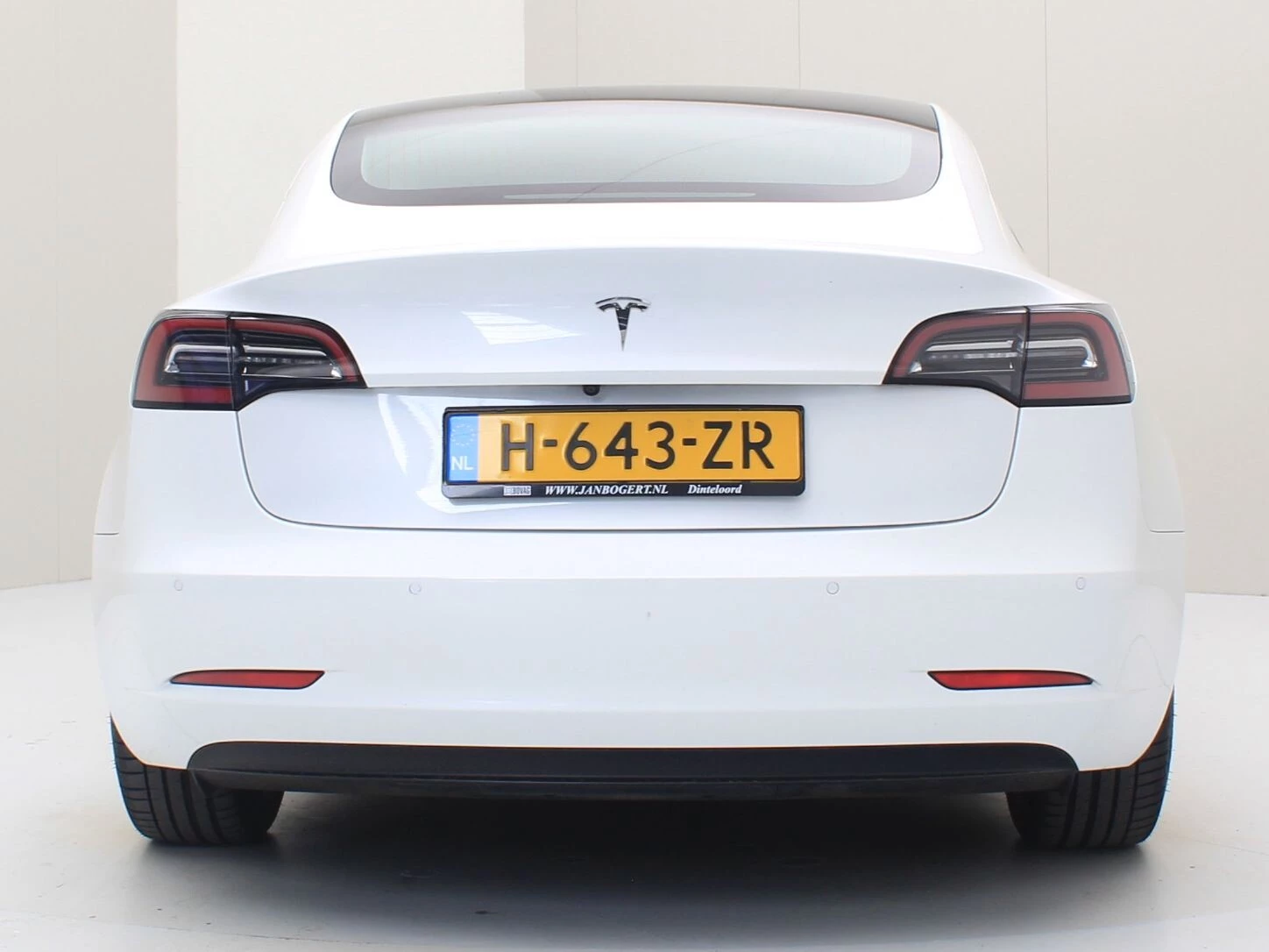 Hoofdafbeelding Tesla Model 3
