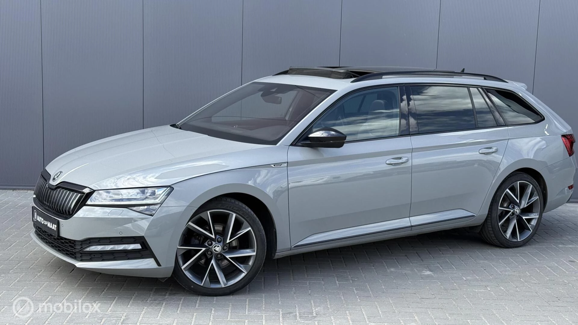 Hoofdafbeelding Škoda Superb