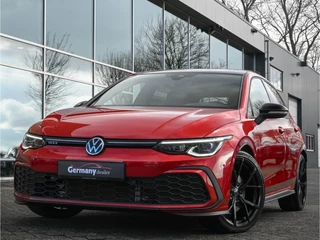 Hoofdafbeelding Volkswagen Golf Volkswagen Golf 2.0TSI GTI 245pk Individual King's Red Pano Camera LED Virtual 19-Inch