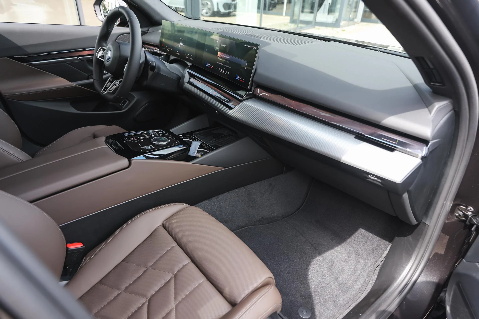 Hoofdafbeelding BMW i5