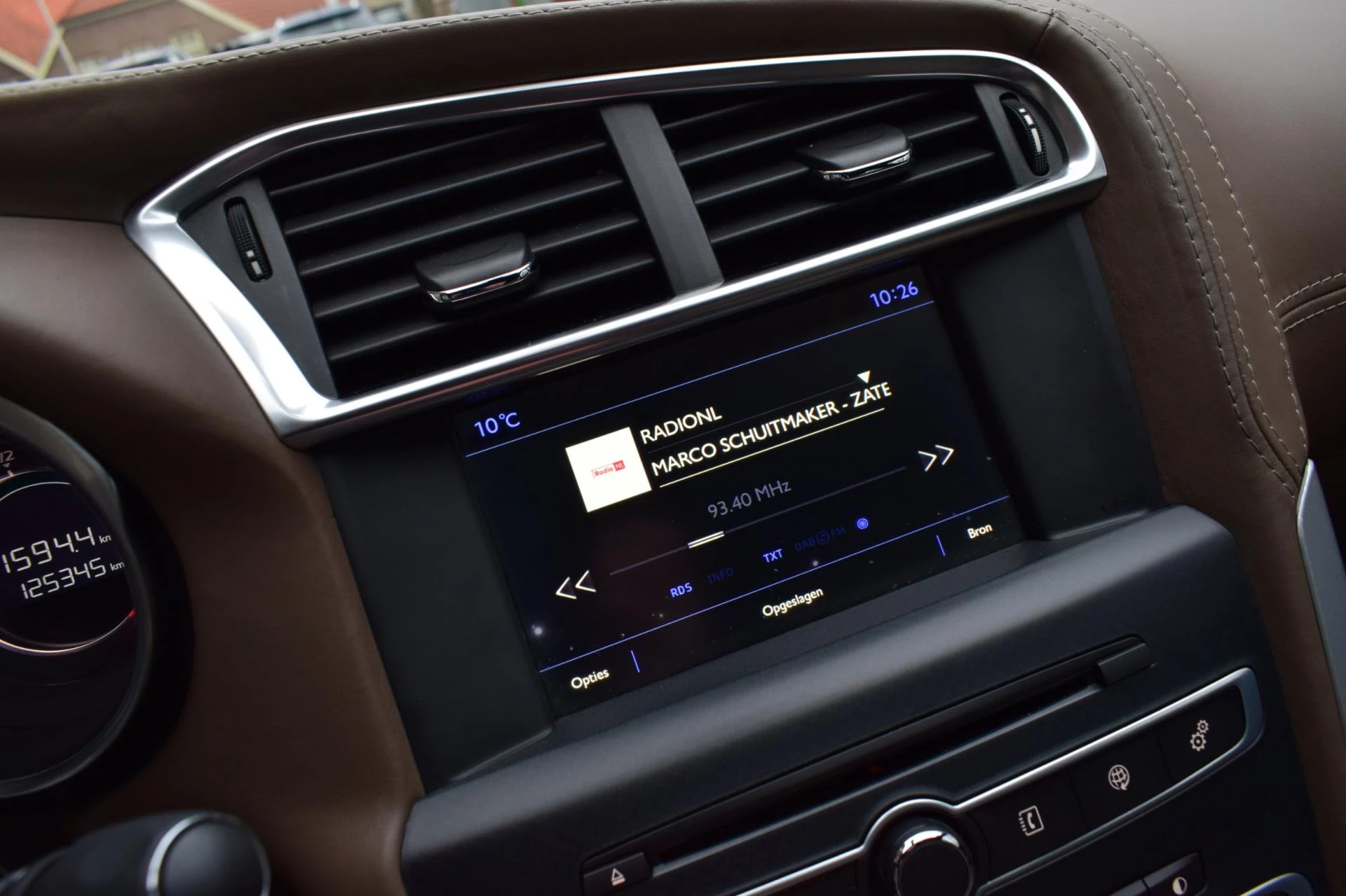 Hoofdafbeelding DS DS 4