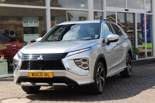 Hoofdafbeelding Mitsubishi Eclipse Cross Mitsubishi Eclipse Cross 2.4 PHEV Executive 360CAMERA ADAPTIVE CRUISE FULL-LED