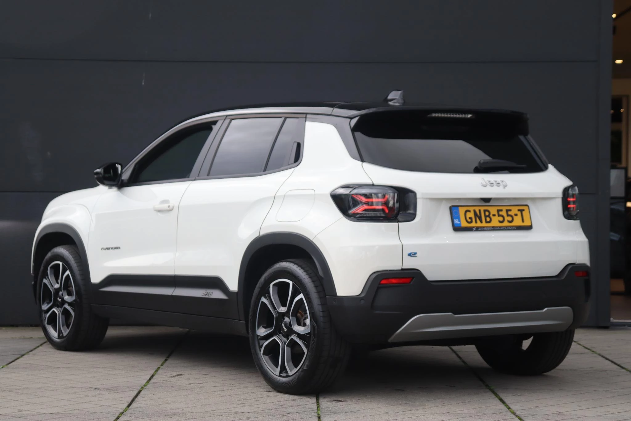 Hoofdafbeelding Jeep Avenger