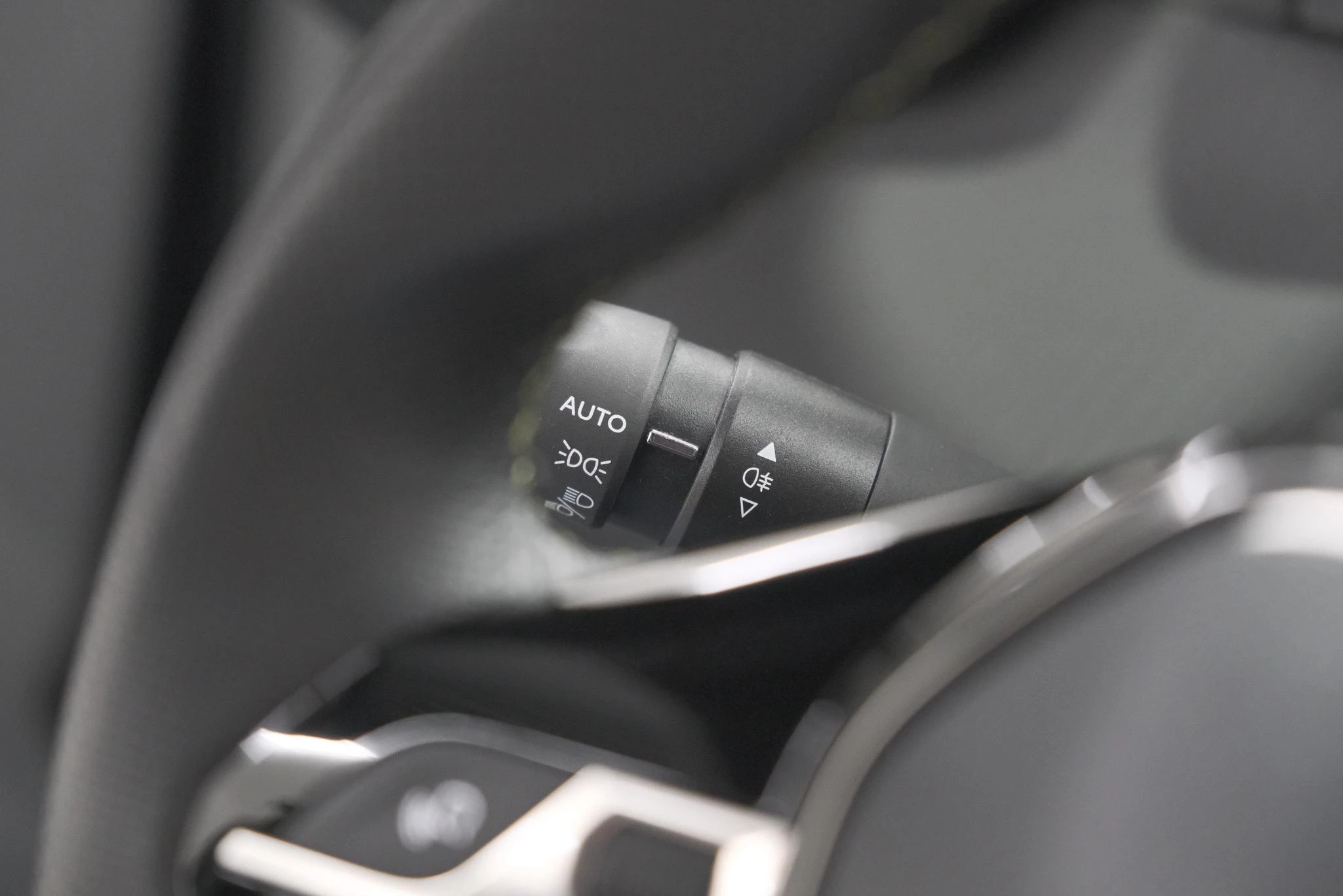 Hoofdafbeelding Peugeot e-2008