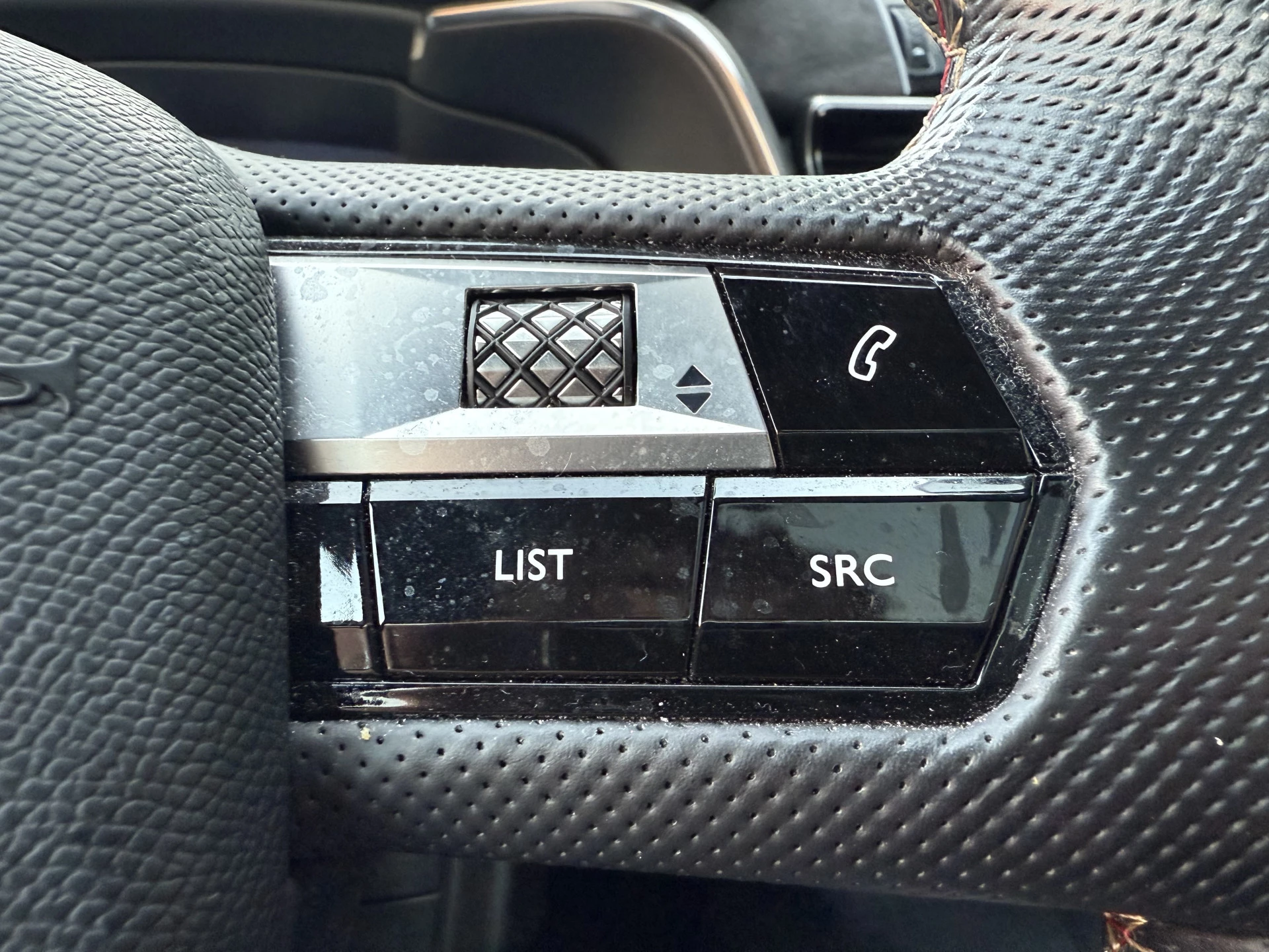 Hoofdafbeelding DS DS 7