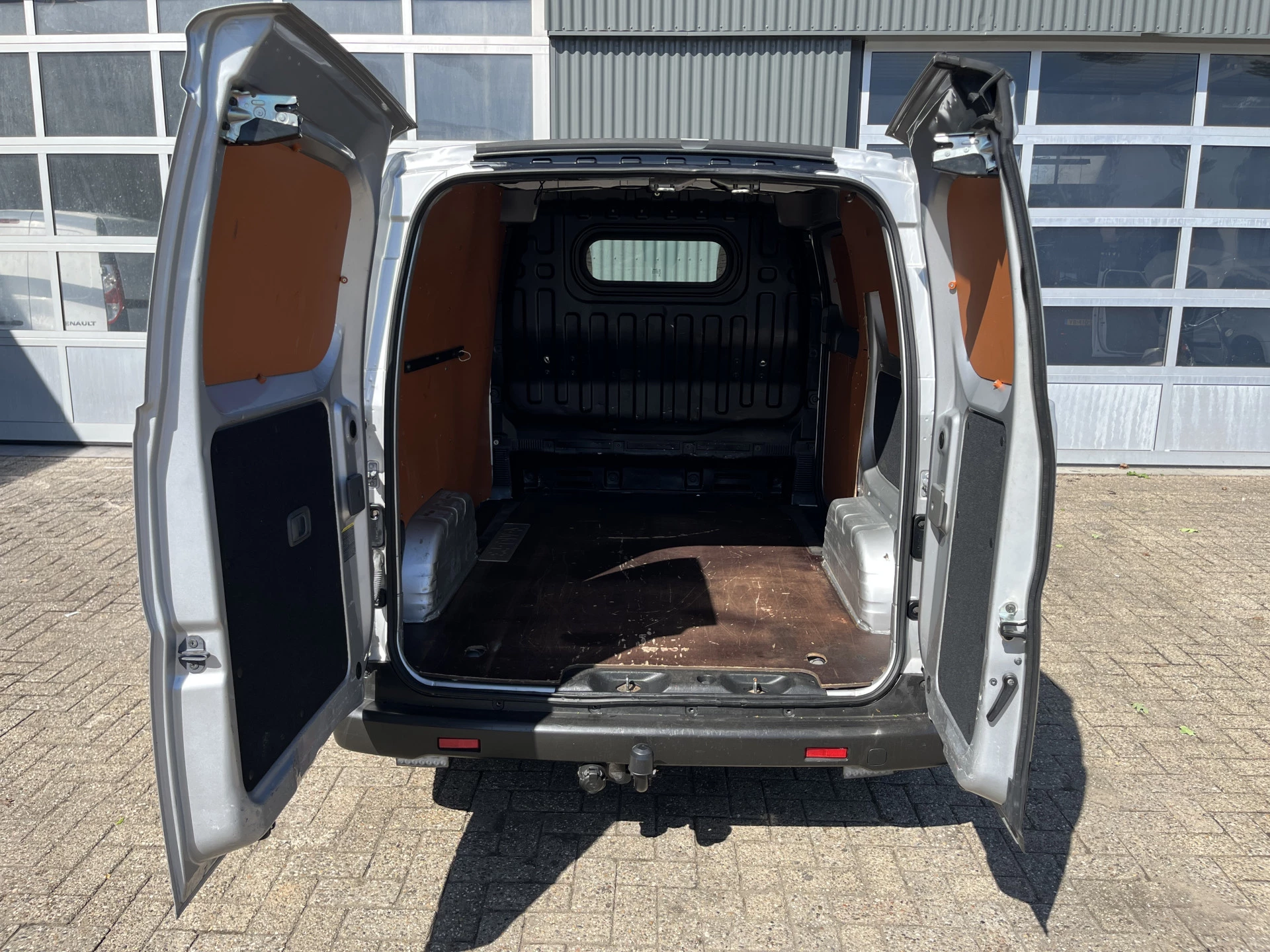 Hoofdafbeelding Nissan NV200