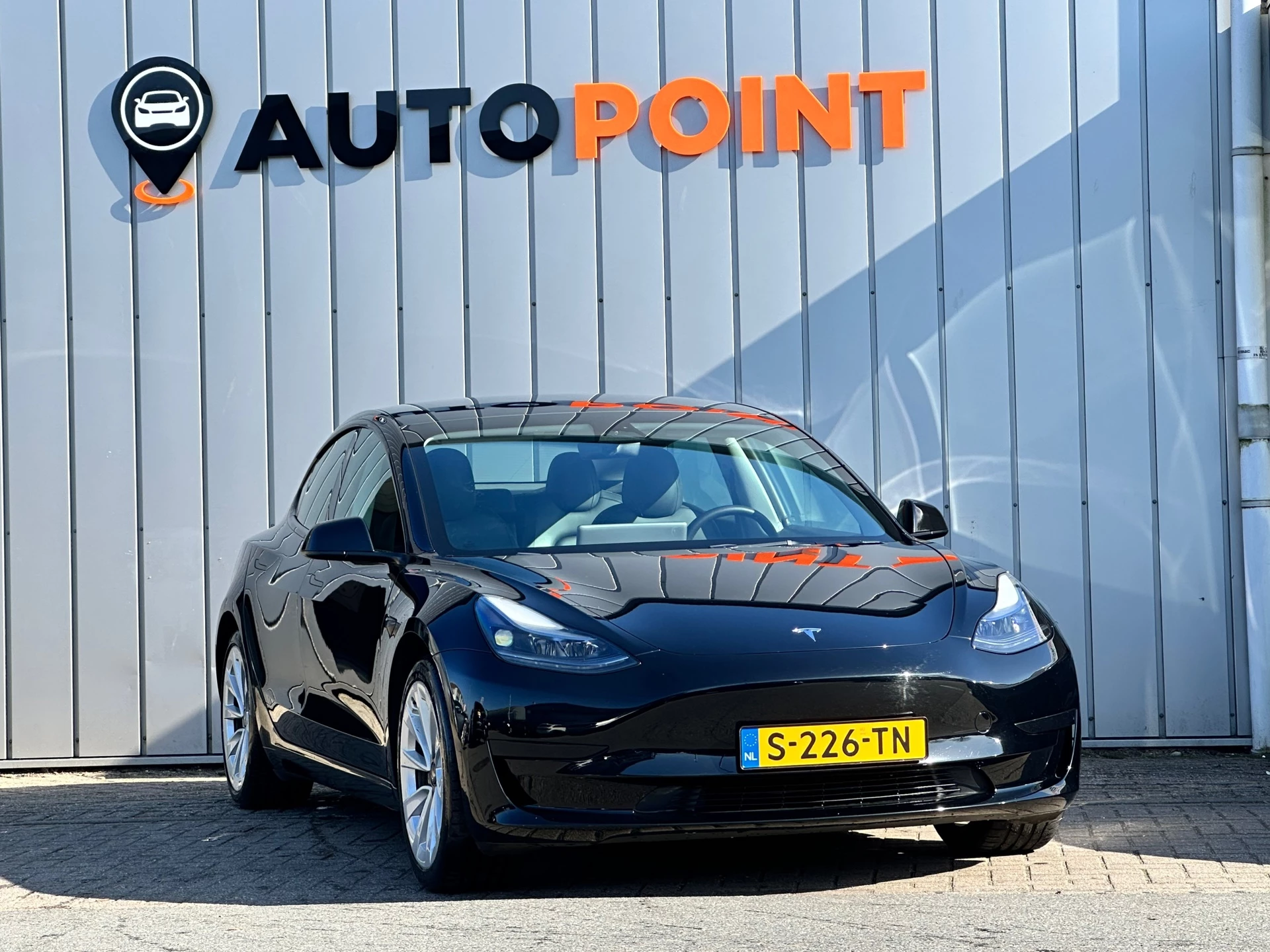 Hoofdafbeelding Tesla Model 3