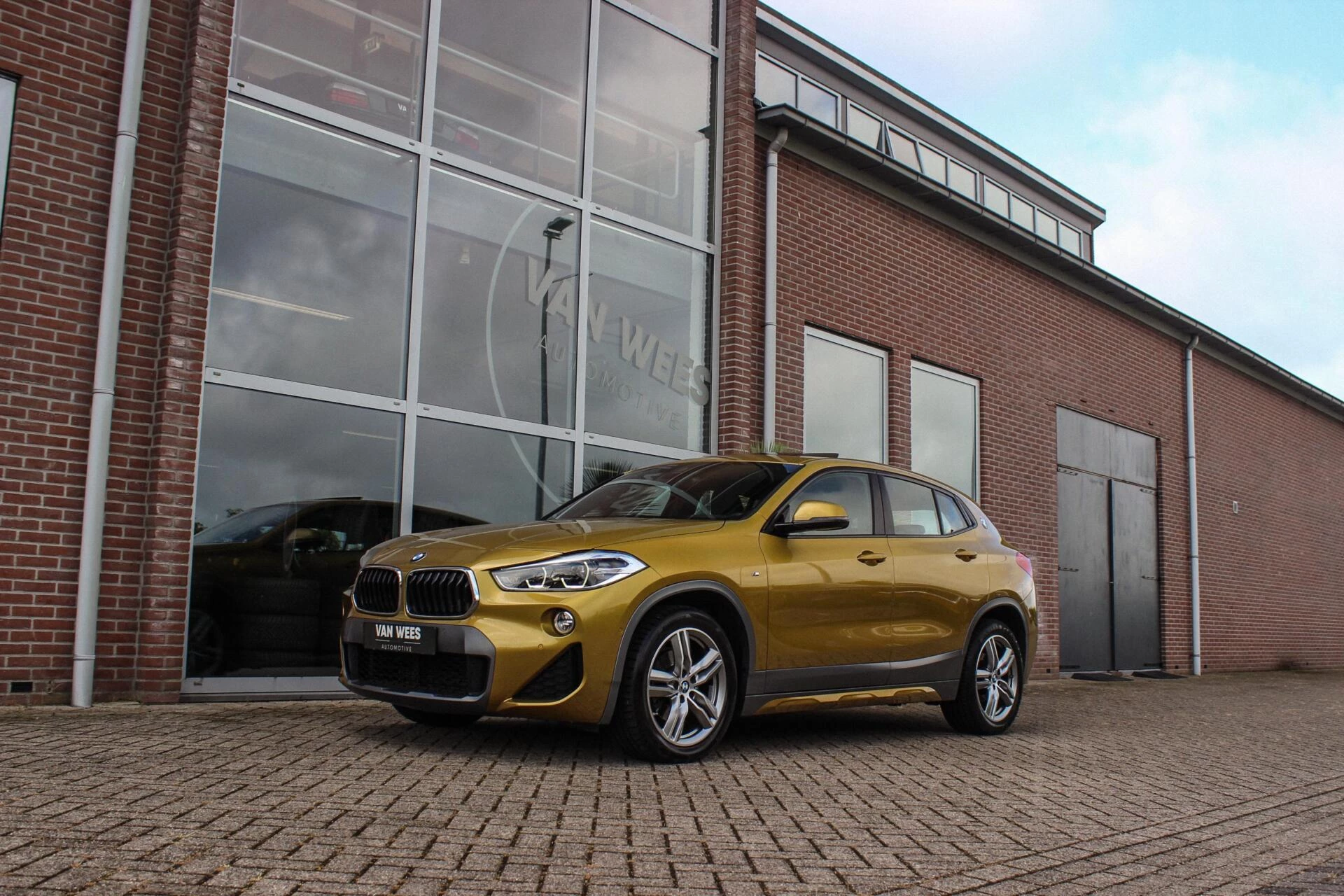 Hoofdafbeelding BMW X2